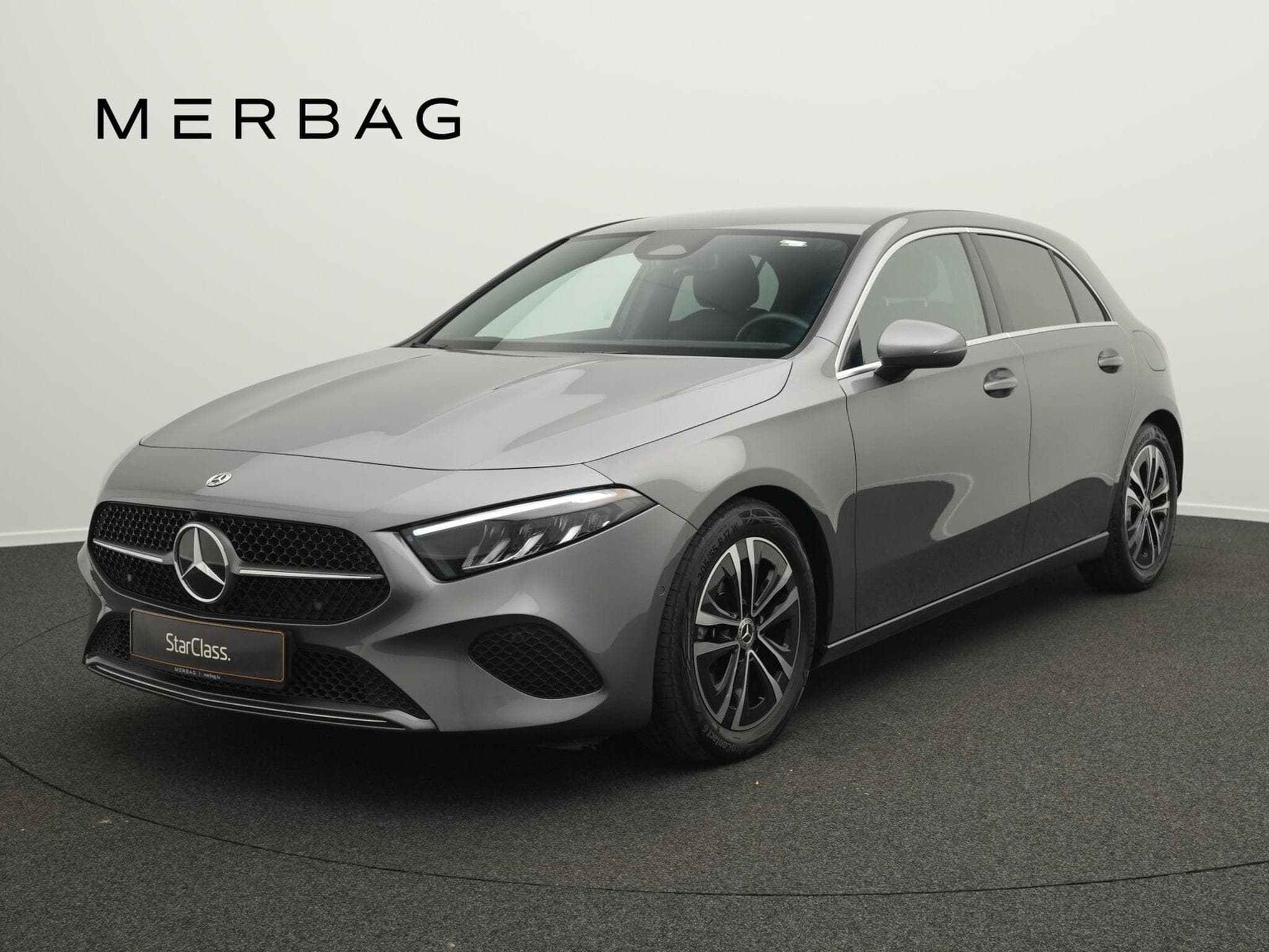 Mercedes A 180 d Progressive LED+Kamera+MBUX (2025) - Photo 1