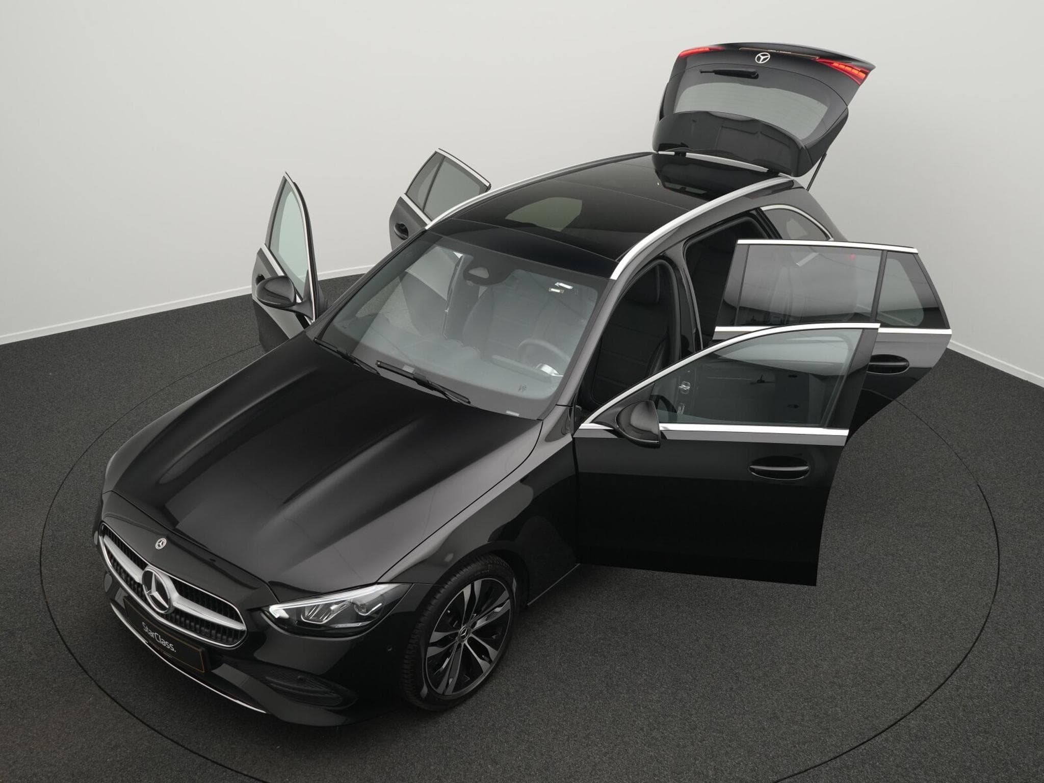 Mercedes C 200 d T. Avantgarde LED+Pano+Memo (2025) - Photo 14