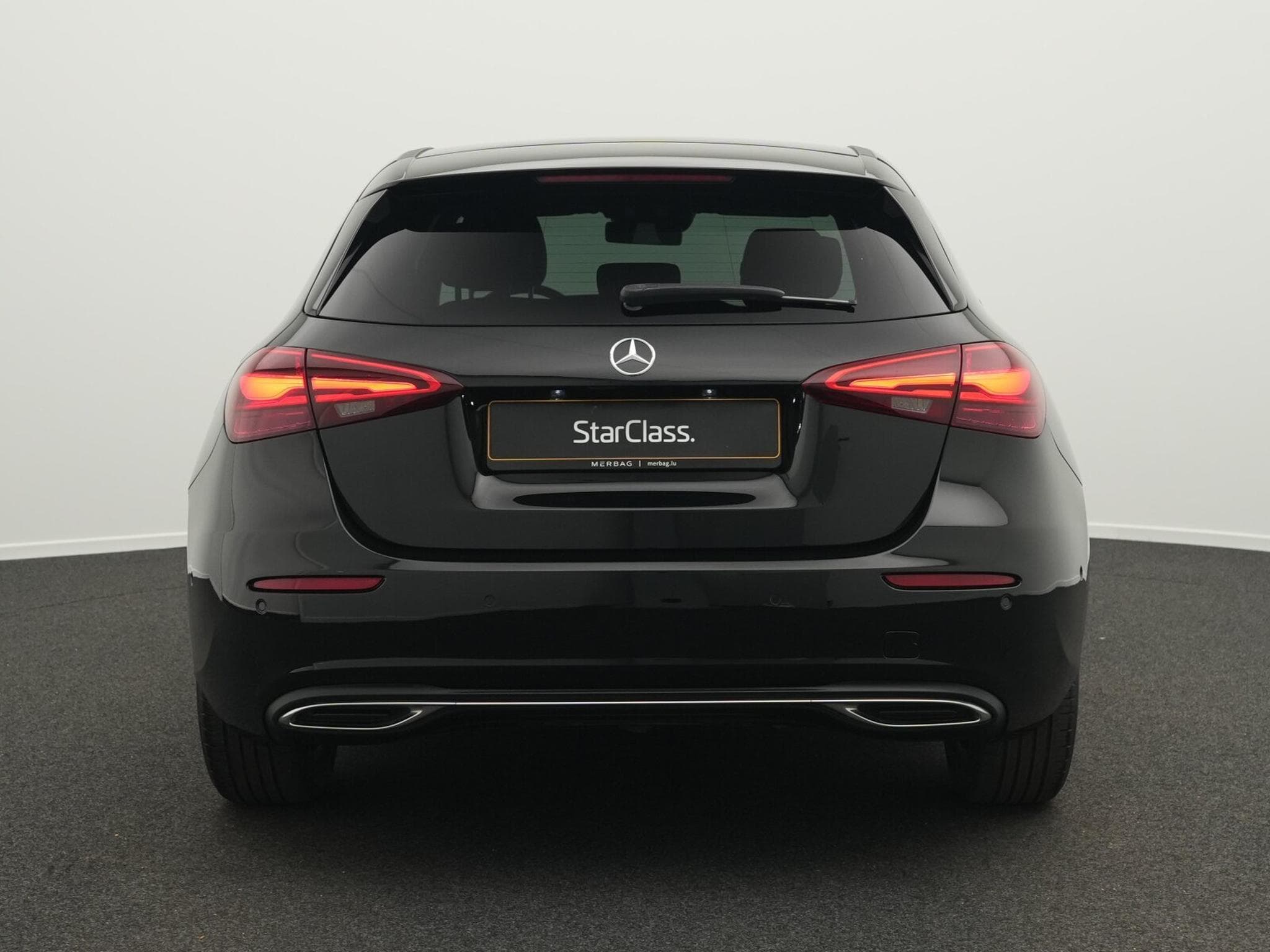 Mercedes A 180 d Progressive LED+Kamera+MBUX (2025) - Photo 4