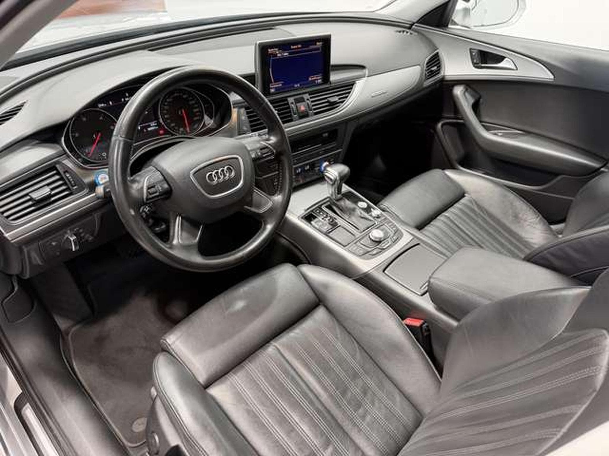 Audi A6 3.0 TDI q. Avant S-Tr *18 *AHK *Leder *BOSE (2013) - Photo 7