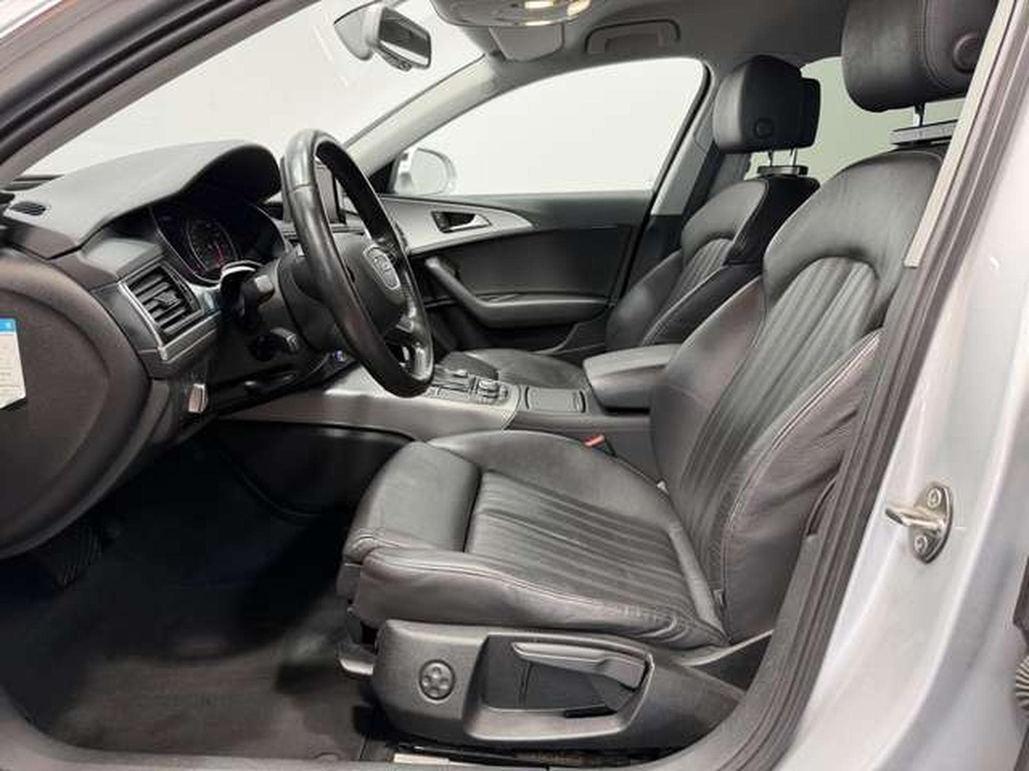 Audi A6 3.0 TDI q. Avant S-Tr *18 *AHK *Leder *BOSE (2013) - Photo 8