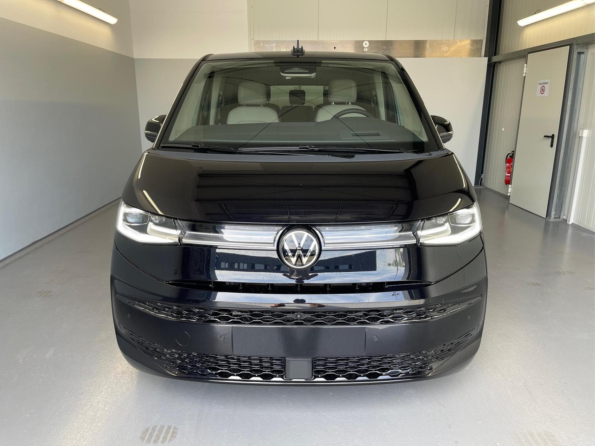 VW T7 Style (2026) - Photo 2
