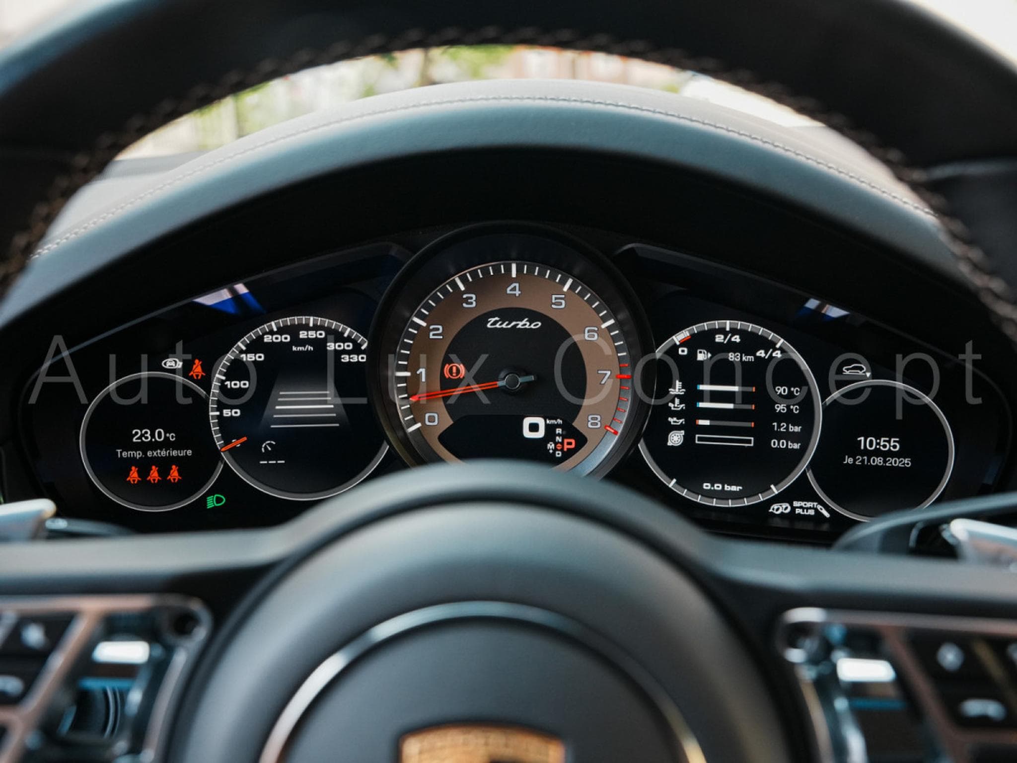 Porsche Cayenne Turbo Coupé (2022) - Photo 20