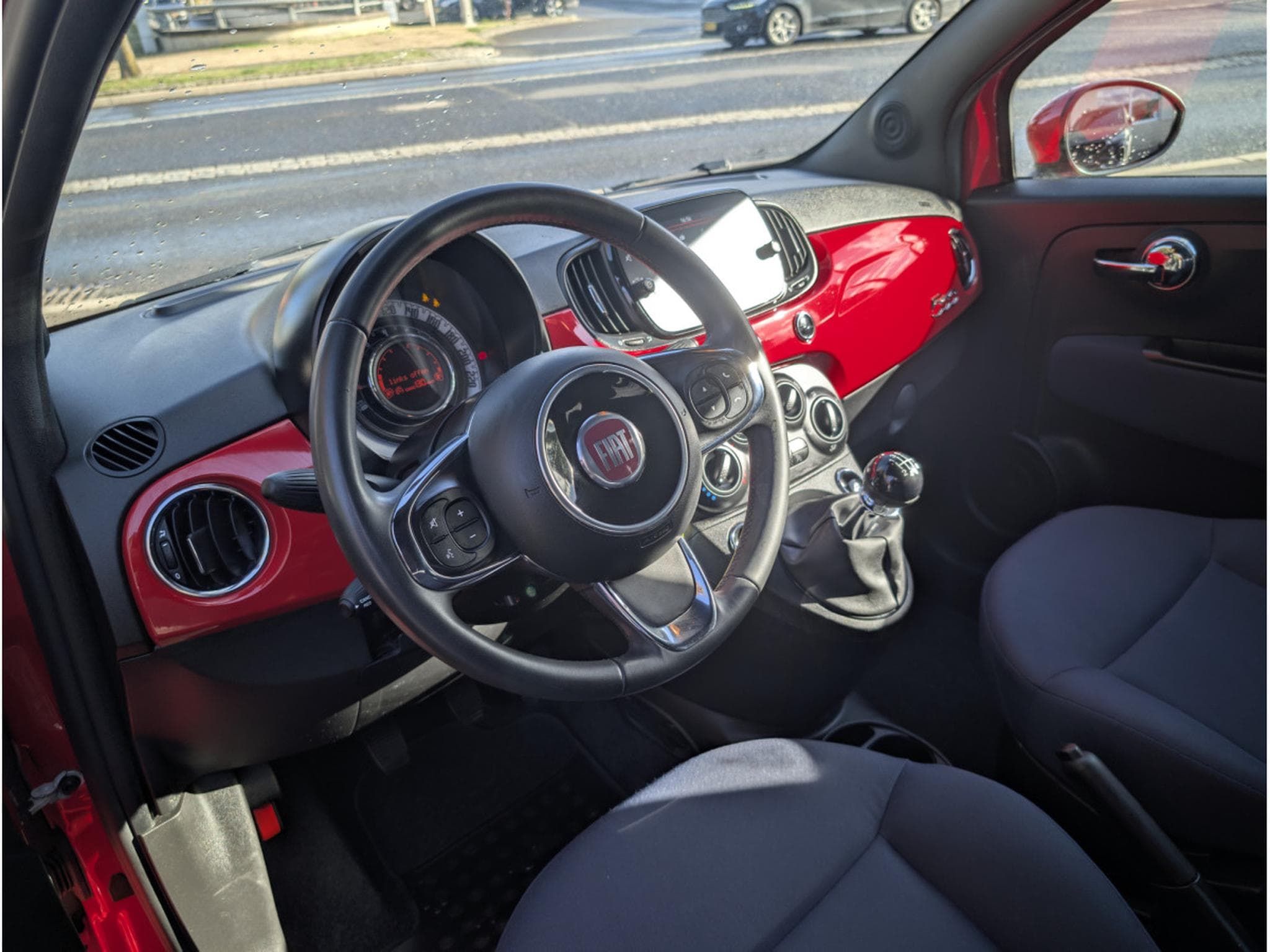 Fiat 500 1.0 70CH CABRIOLET (2023) - Photo 8