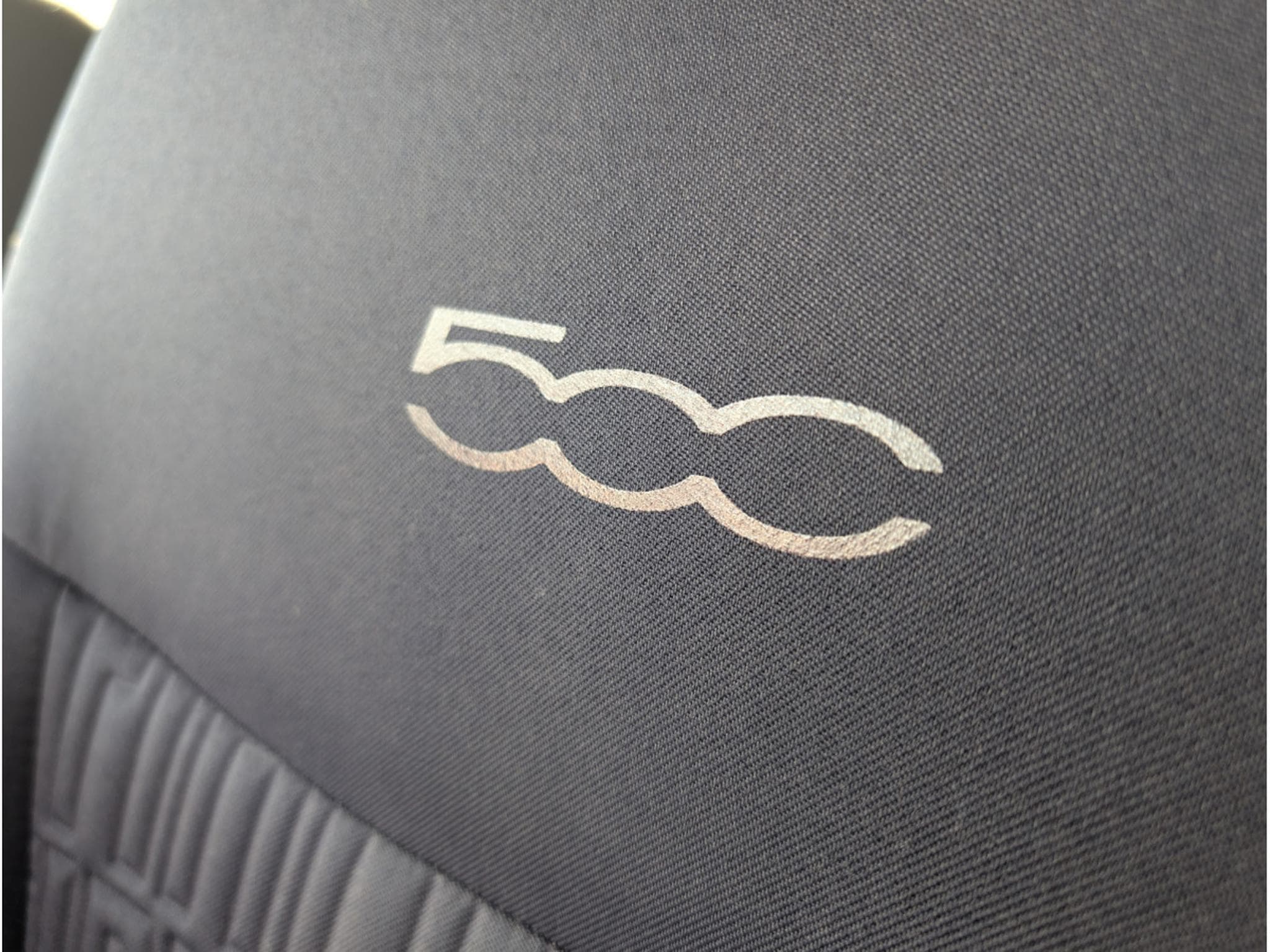 Fiat 500 1.0 70CH CABRIOLET (2023) - Photo 11