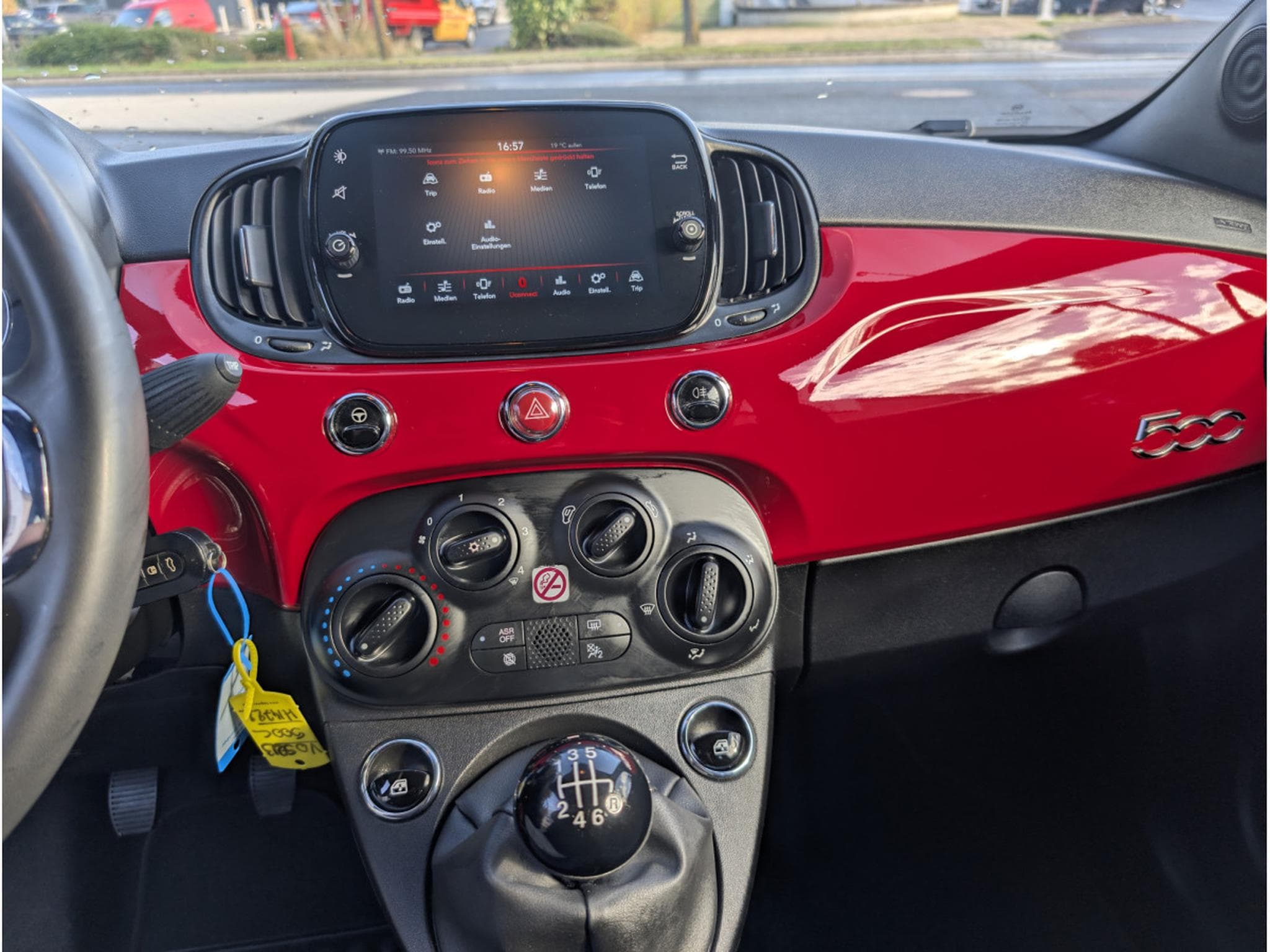 Fiat 500 1.0 70CH CABRIOLET (2023) - Photo 14