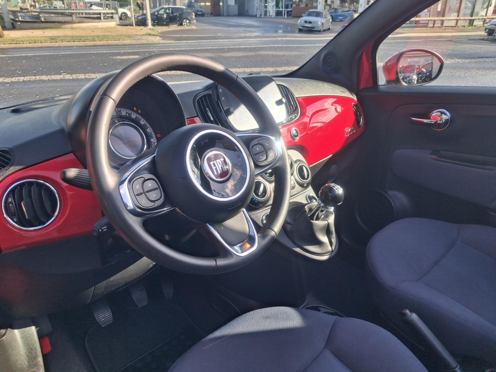 Fiat 500 1.0 70CH CABRIOLET (2023) - Photo 22