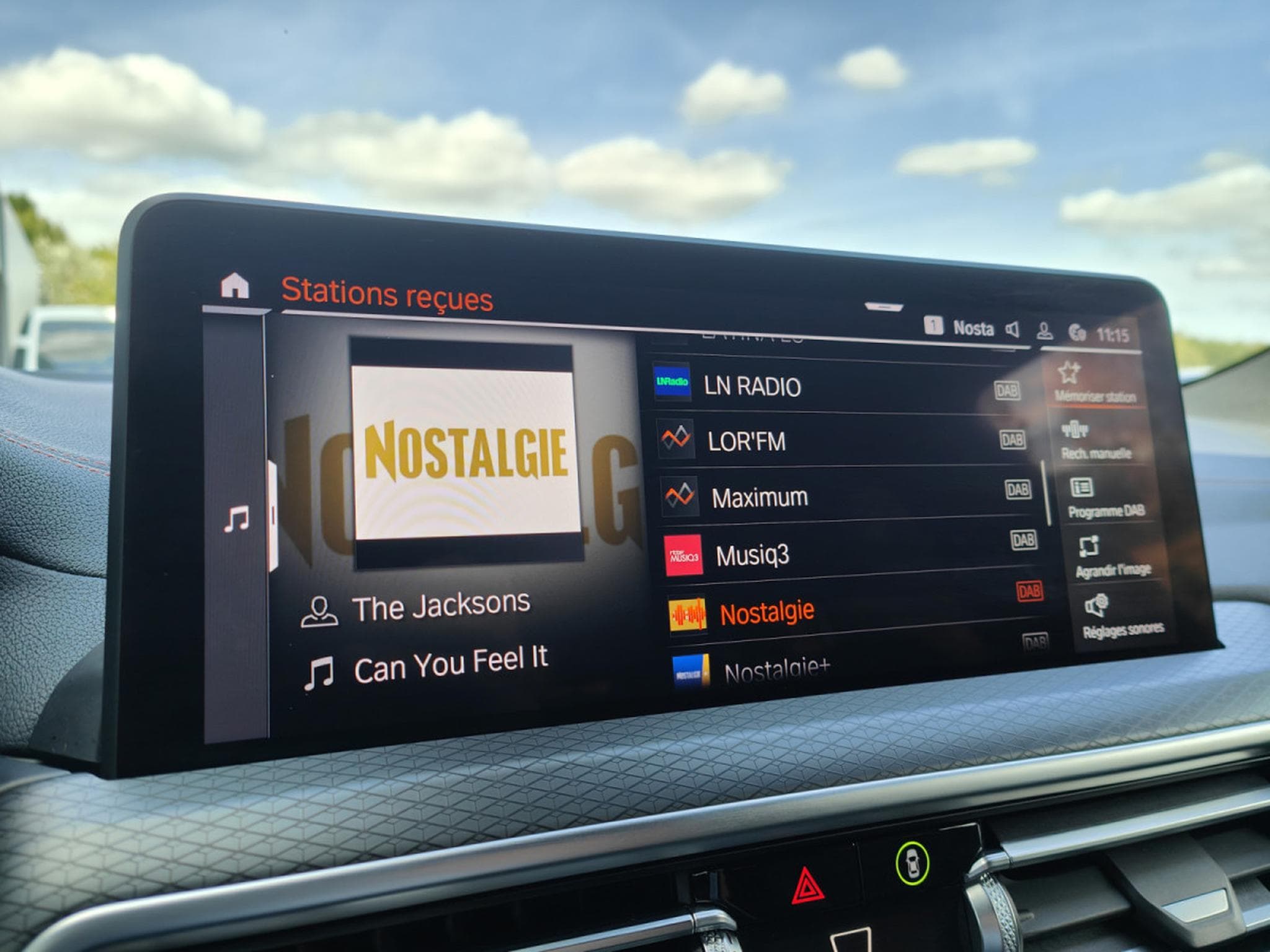 BMW X4 XDRIVE20I PACK M TOIT OUVRANT CARPLAY CAMERA 360 (2022) - Photo 18