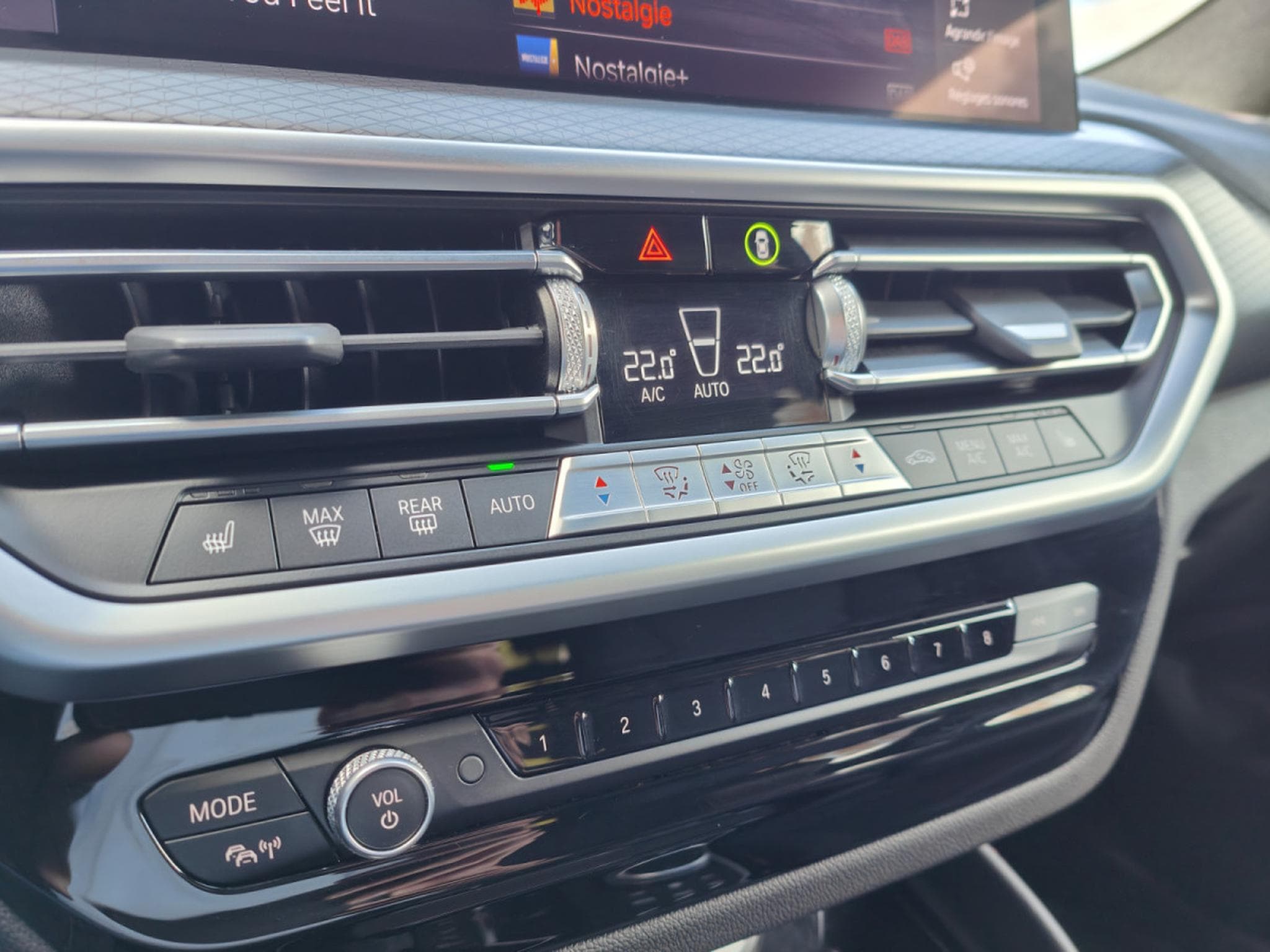 BMW X4 XDRIVE20I PACK M TOIT OUVRANT CARPLAY CAMERA 360 (2022) - Photo 17