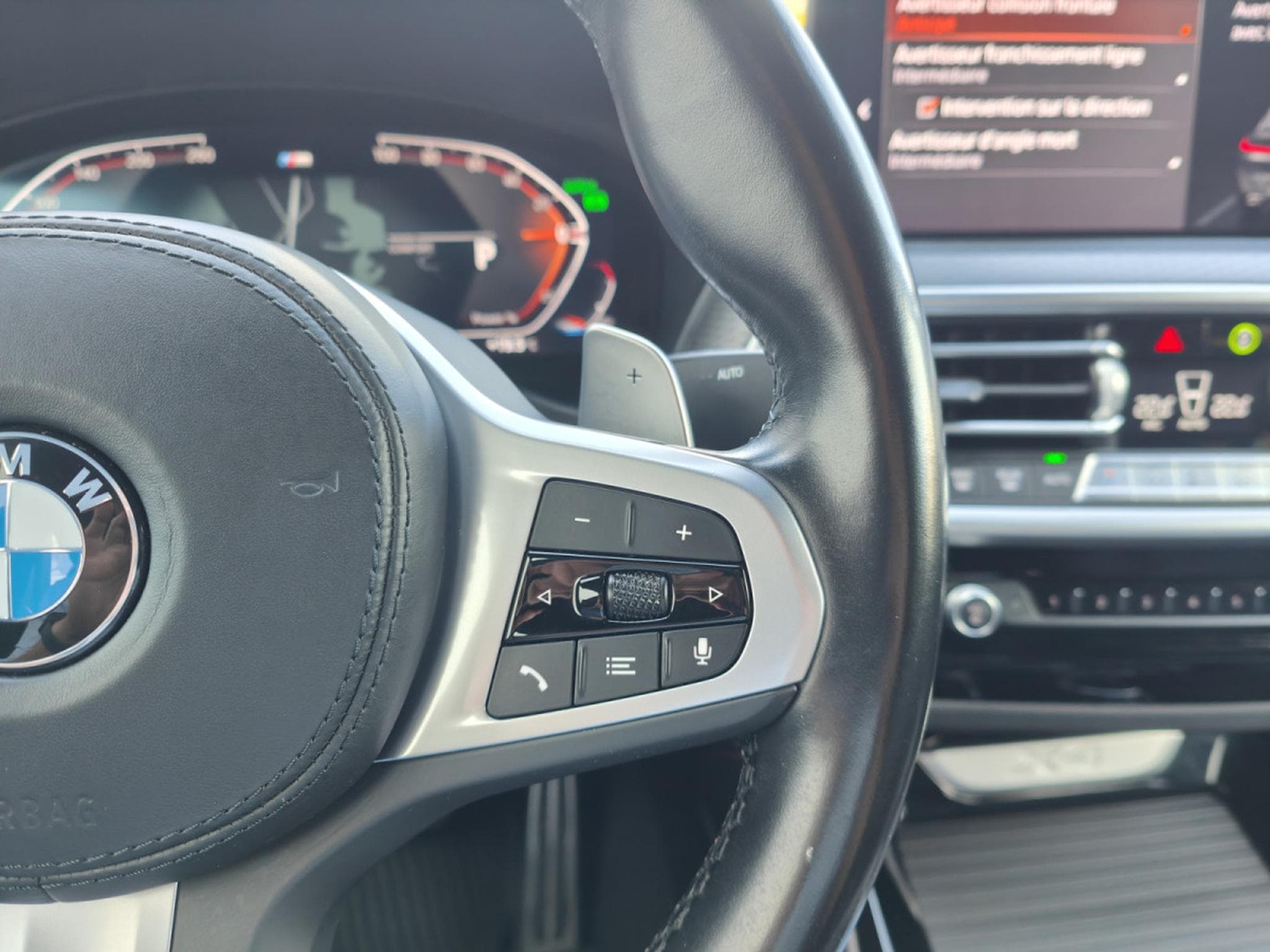 BMW X4 XDRIVE20I PACK M TOIT OUVRANT CARPLAY CAMERA 360 (2022) - Photo 22