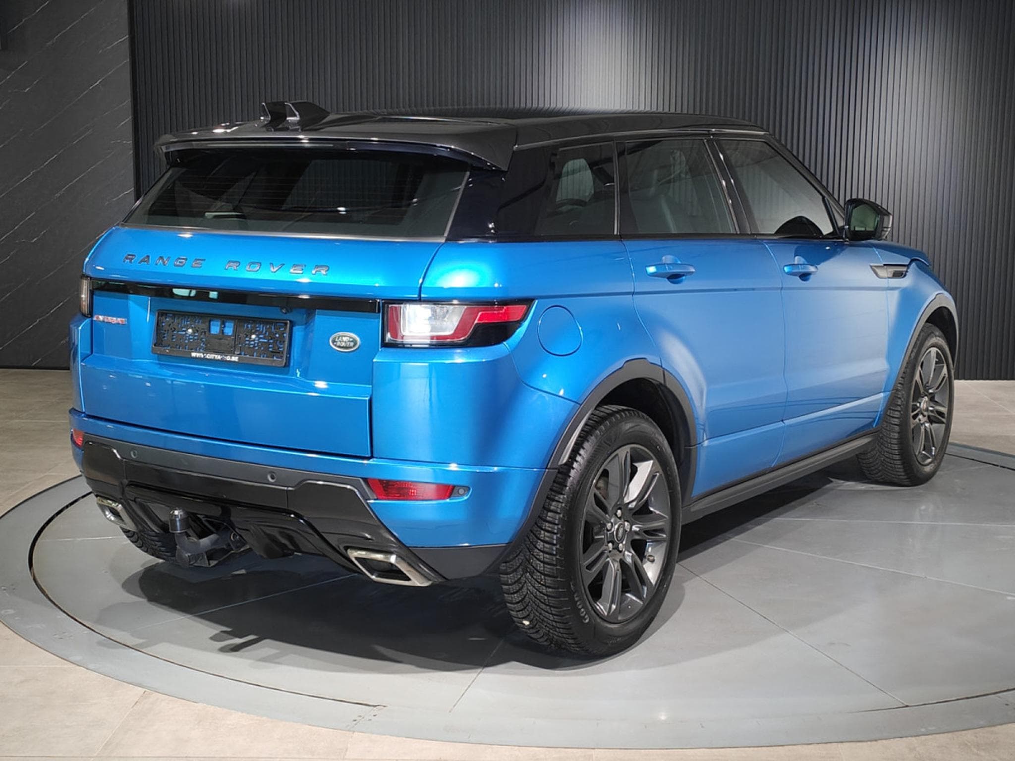 Land-Rover Range Rover Evoque 2.0 TD4 AWD CARPLAY GPS TOIT PANO CAMERA (2018) - Photo 3