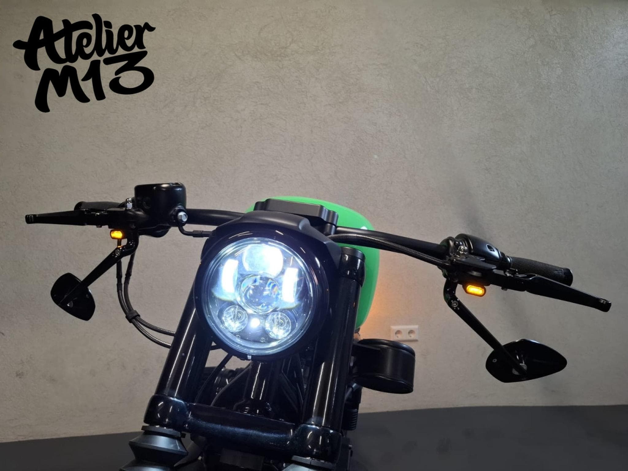 Harley-Davidson Sportster XL883N Green Racing (2015) - Foto 12