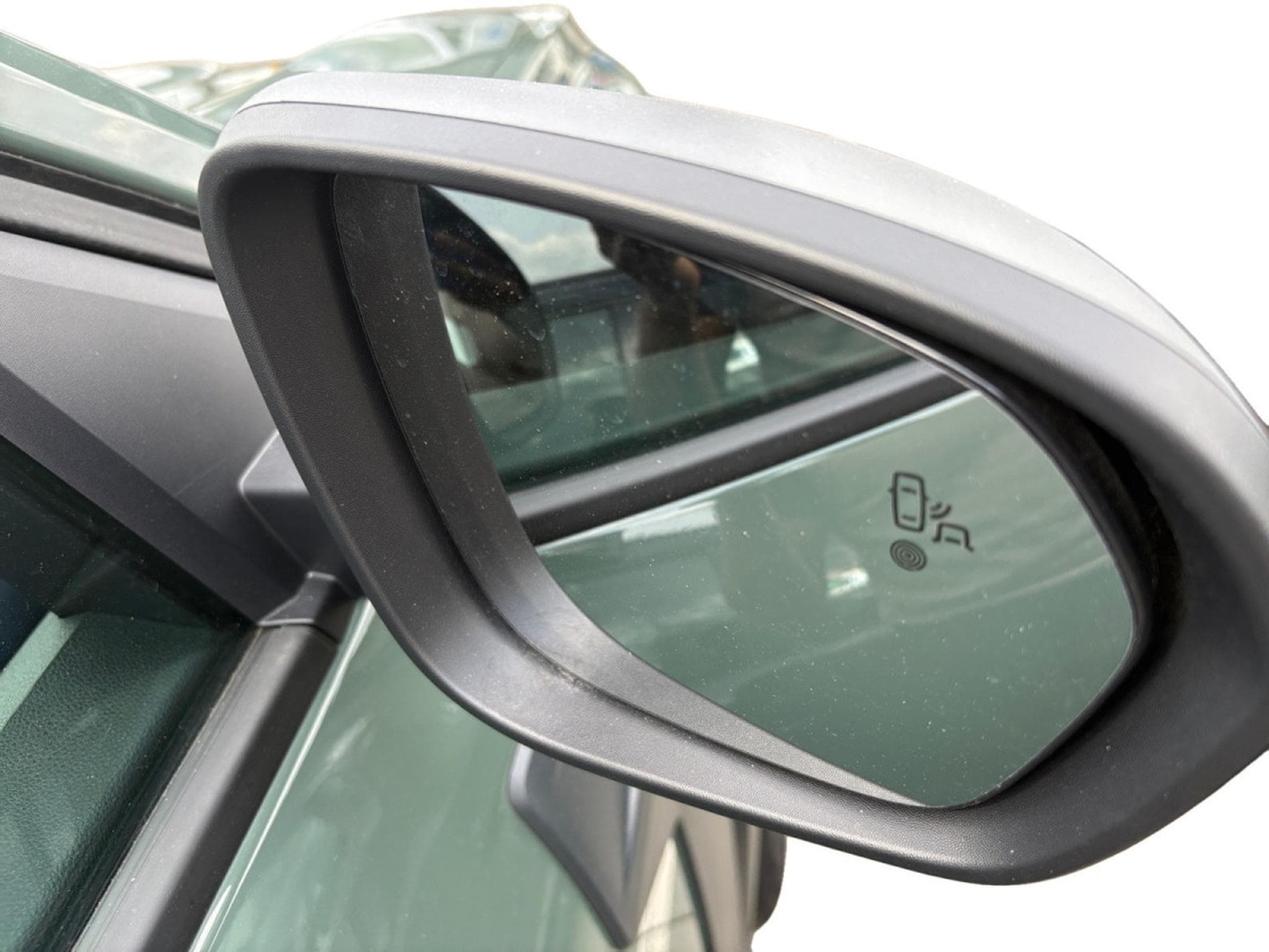 Dacia Duster 1.6 Hybrid Journey (2025) - Photo 11