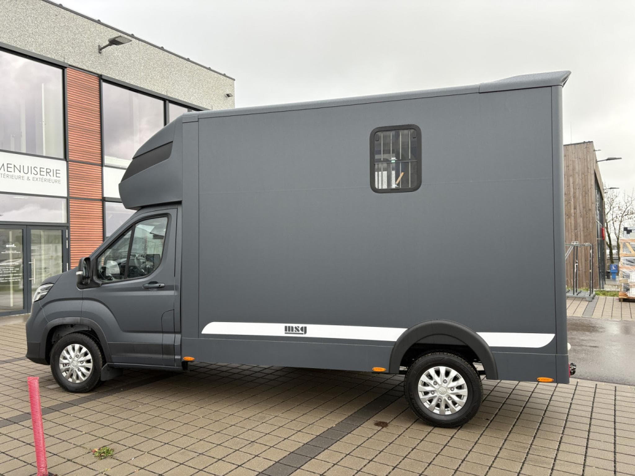 Maxus Deliver 9 3.5T MAXUS DELIVER 9 - MSG STALLION LIGHT (2026) - Photo 15