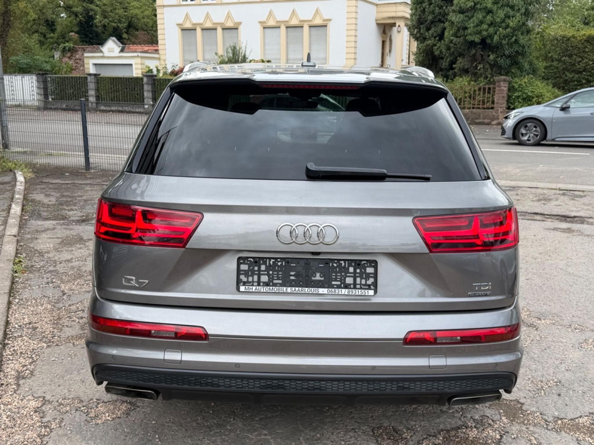Audi Q7 e-tron Q7 3.0 TDI quattro S-LINE/HEADUP/7xsitzer/1.HAND (2016) - Foto 5