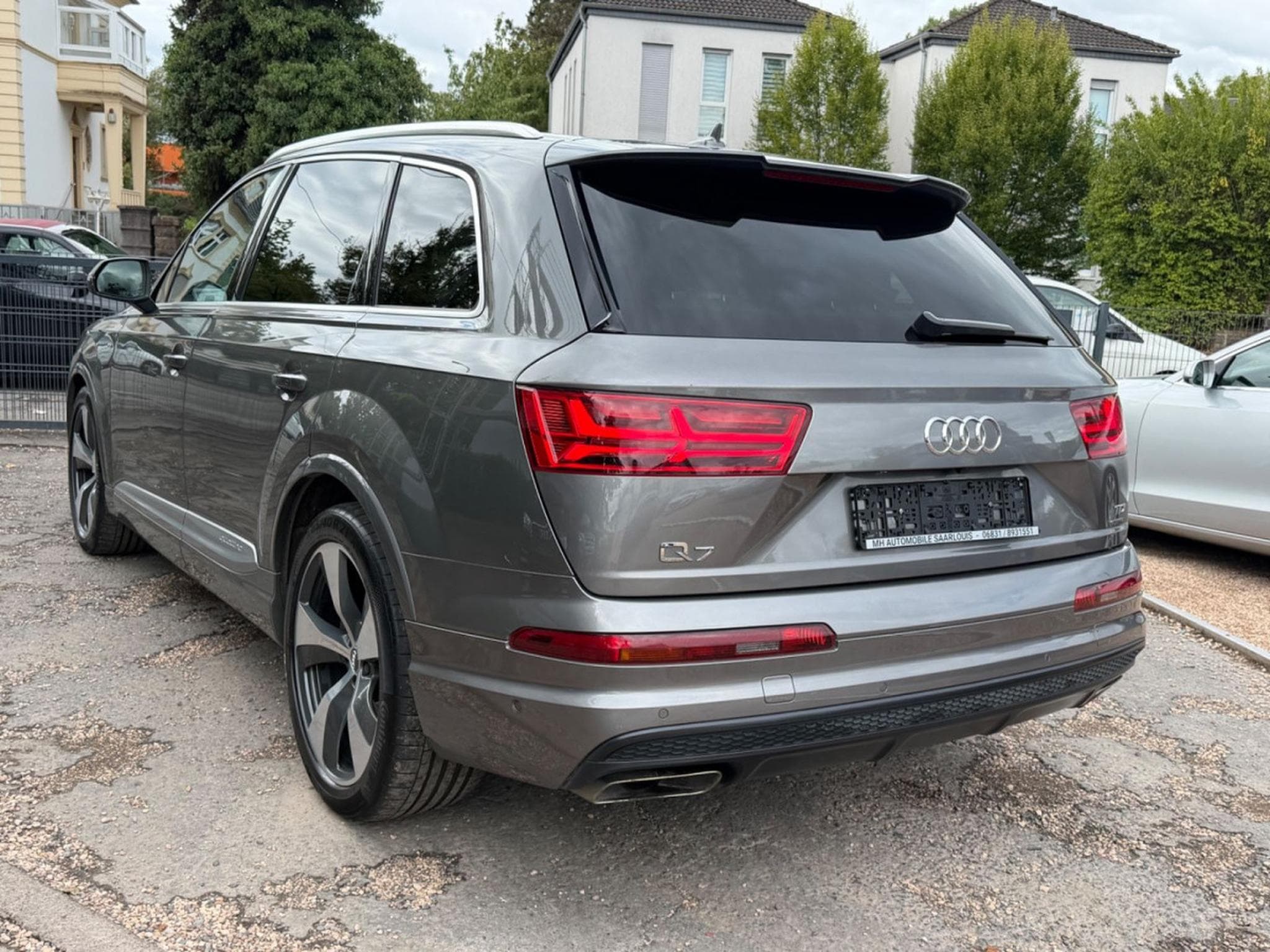 Audi Q7 e-tron Q7 3.0 TDI quattro S-LINE/HEADUP/7xsitzer/1.HAND (2016) - Foto 4