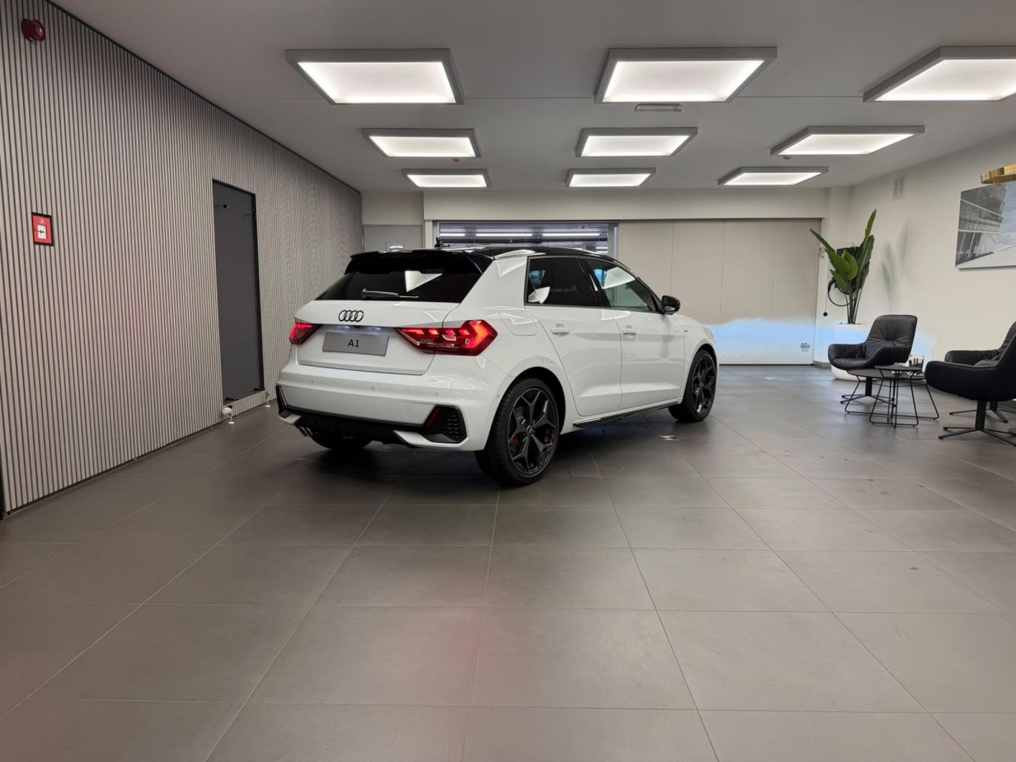 Audi A1 Sportback S line Plus 207 CH / 152 kW S tronic (2026) - Foto 7