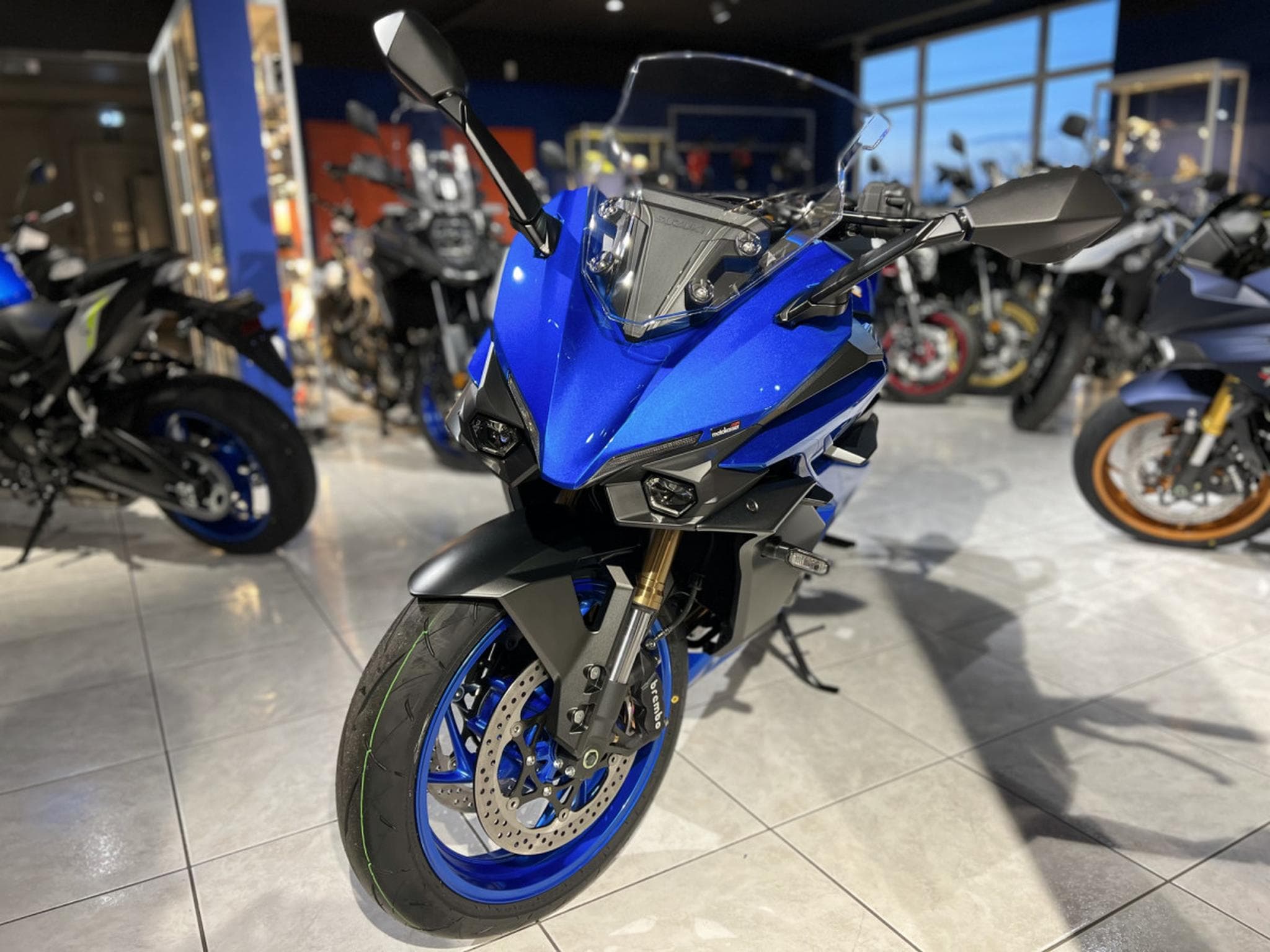 Suzuki GSX-S 1000 GT (2026) - Photo 2