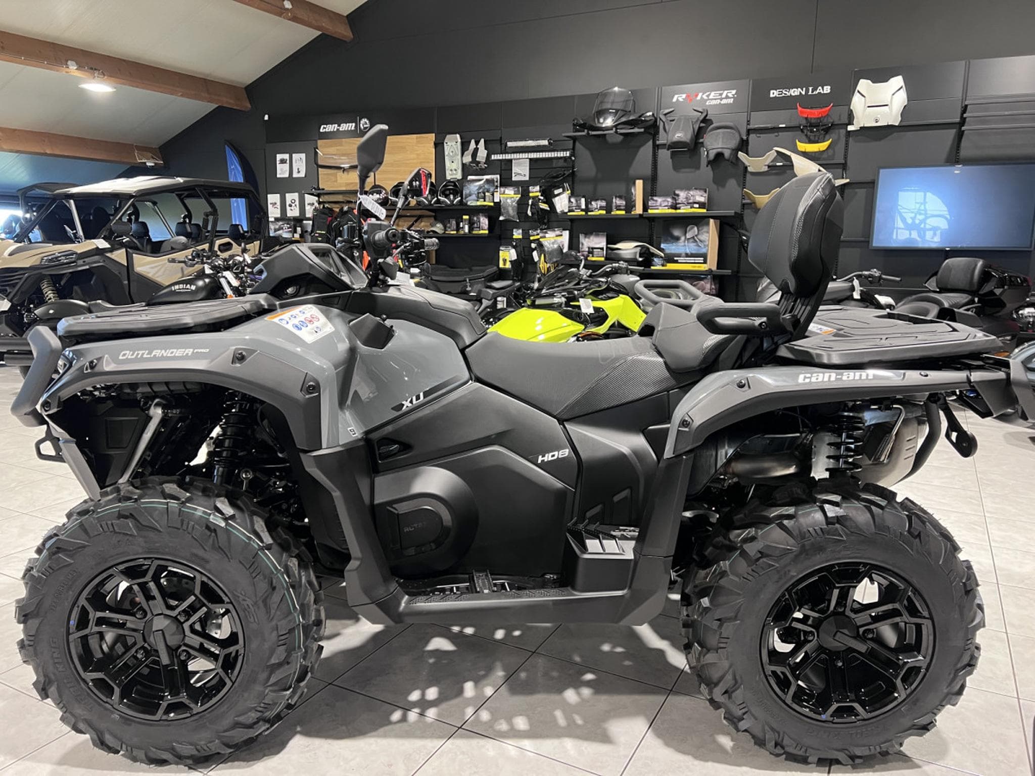 BRP Can-Am Outlander Max MY25 PRO XU HD8  ABS T3B 1000 cc (2026) - Photo 4