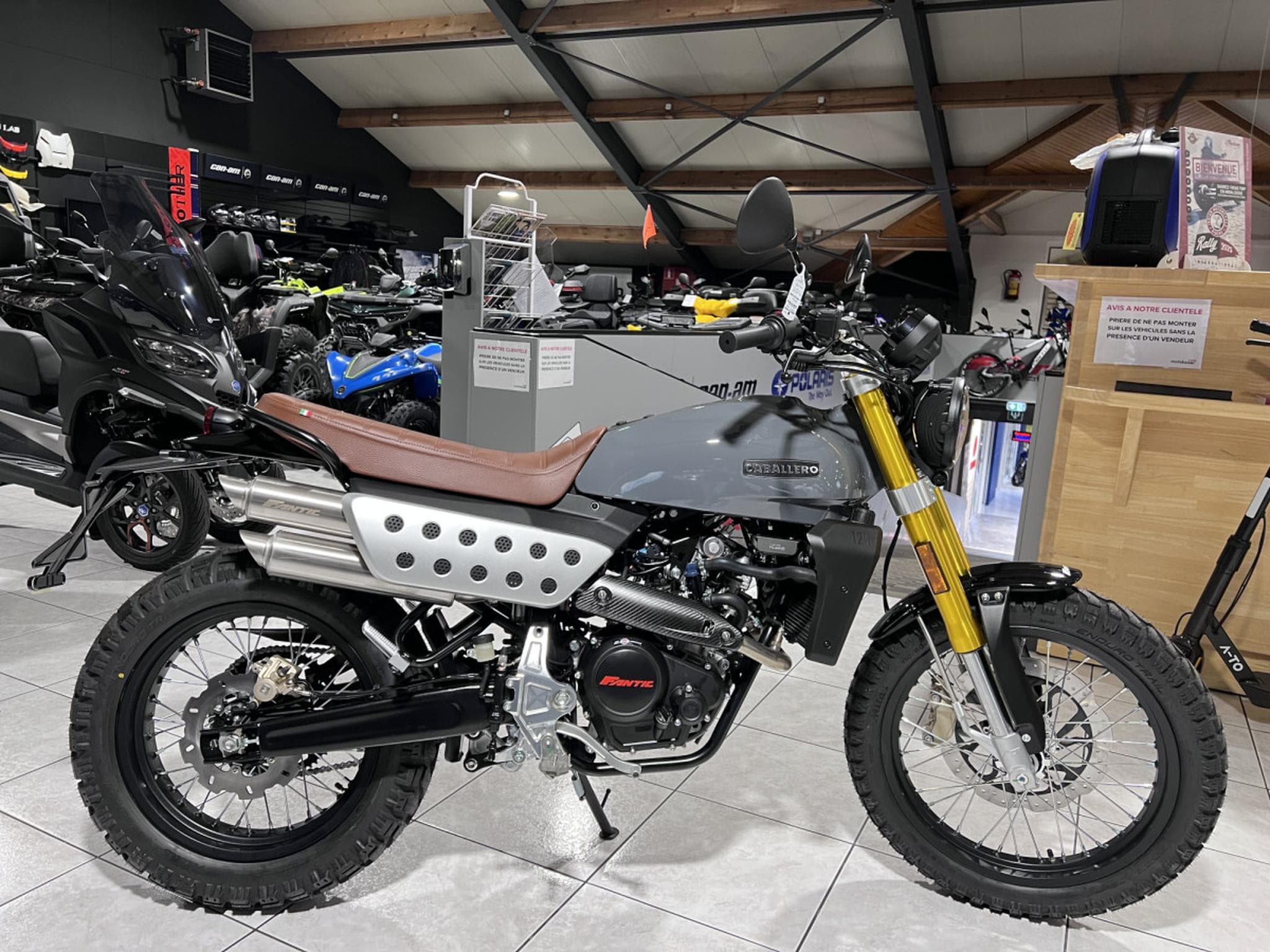 Fantic Caballero DELUXE (2026) - Photo 1