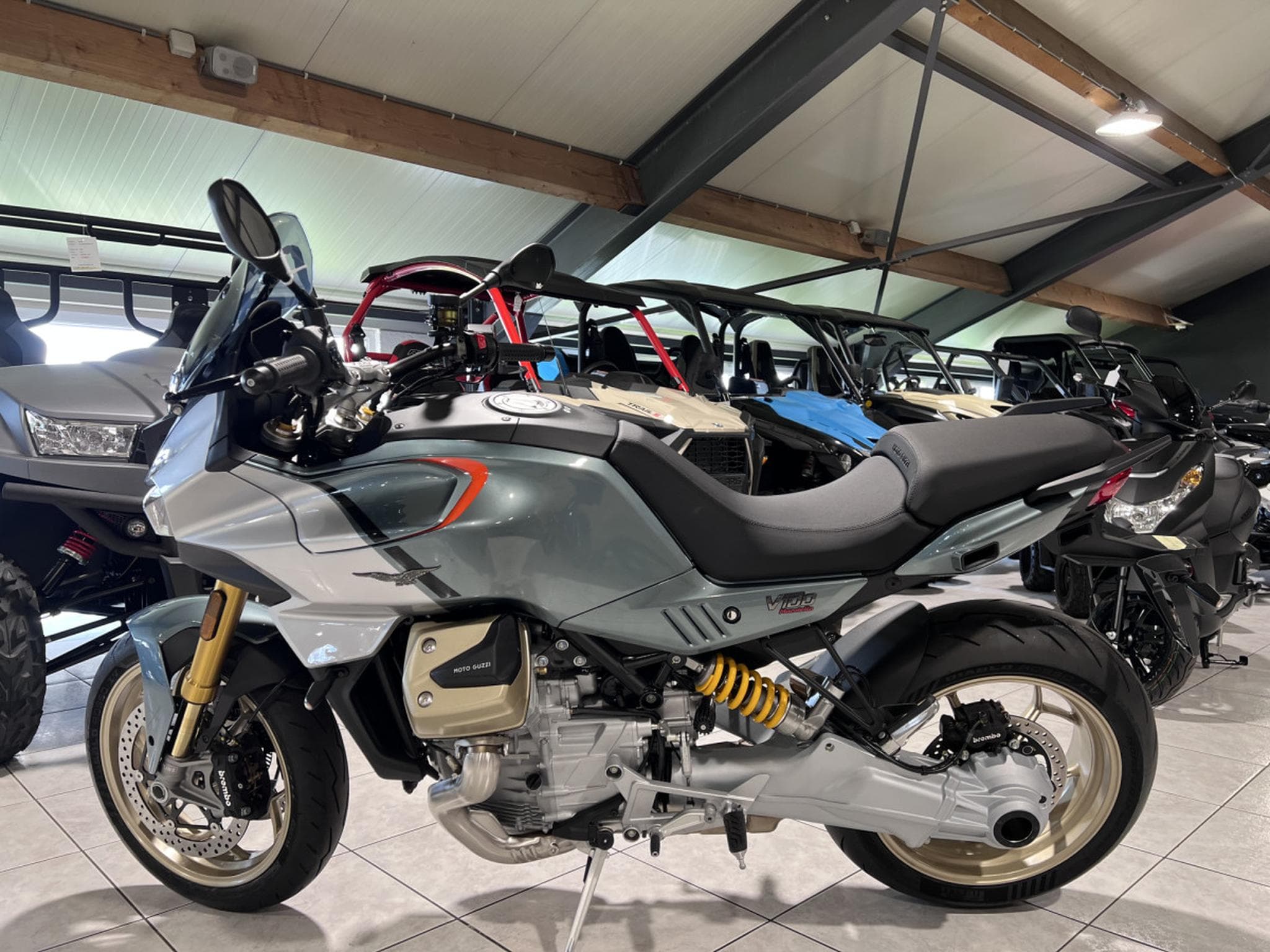 Moto Guzzi V100 S MANDELLO PFF (2026) - Photo 4