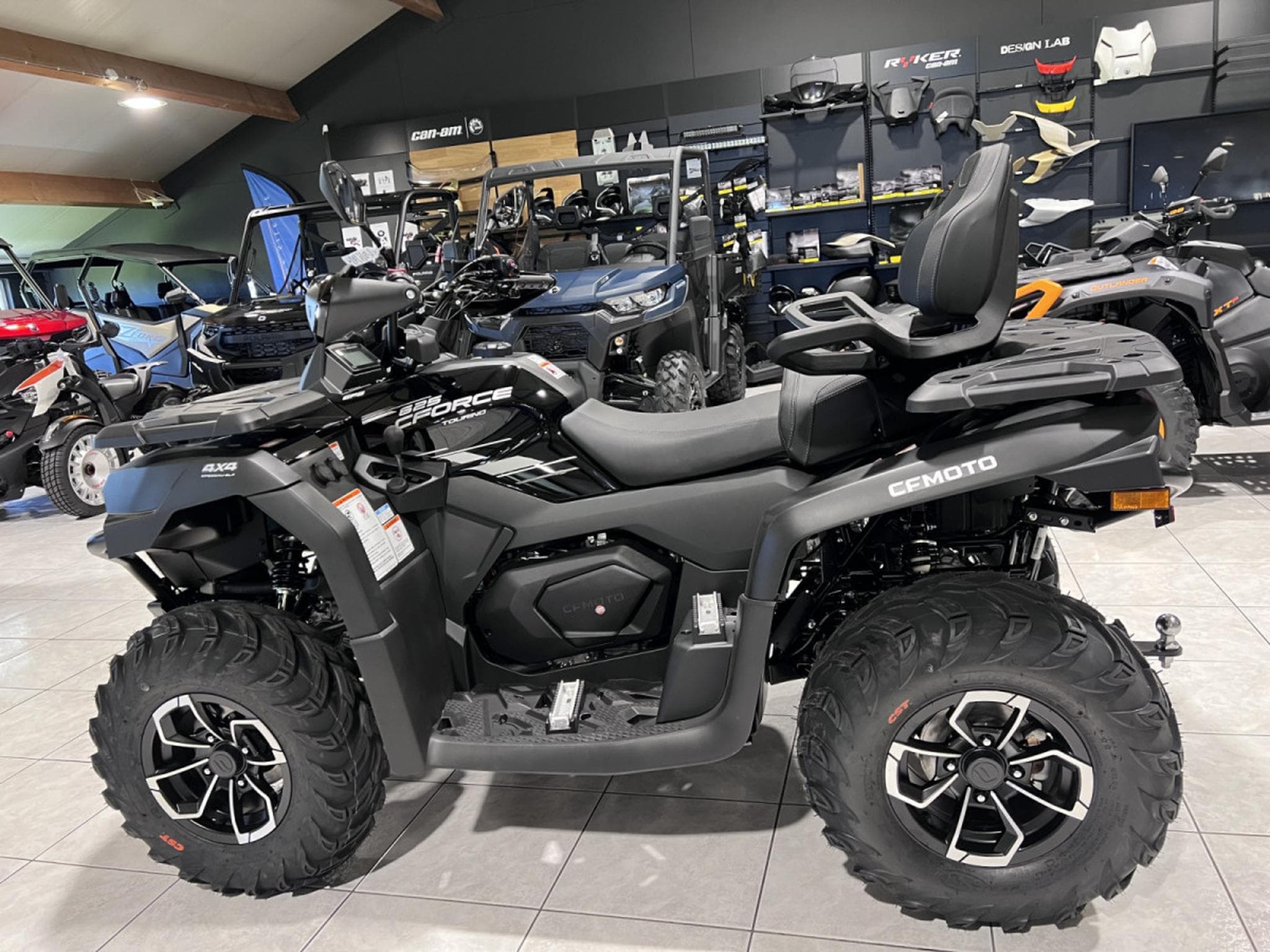 CF Moto CForce 625 Touring Agri ABS  T3 (2026) - Photo 4