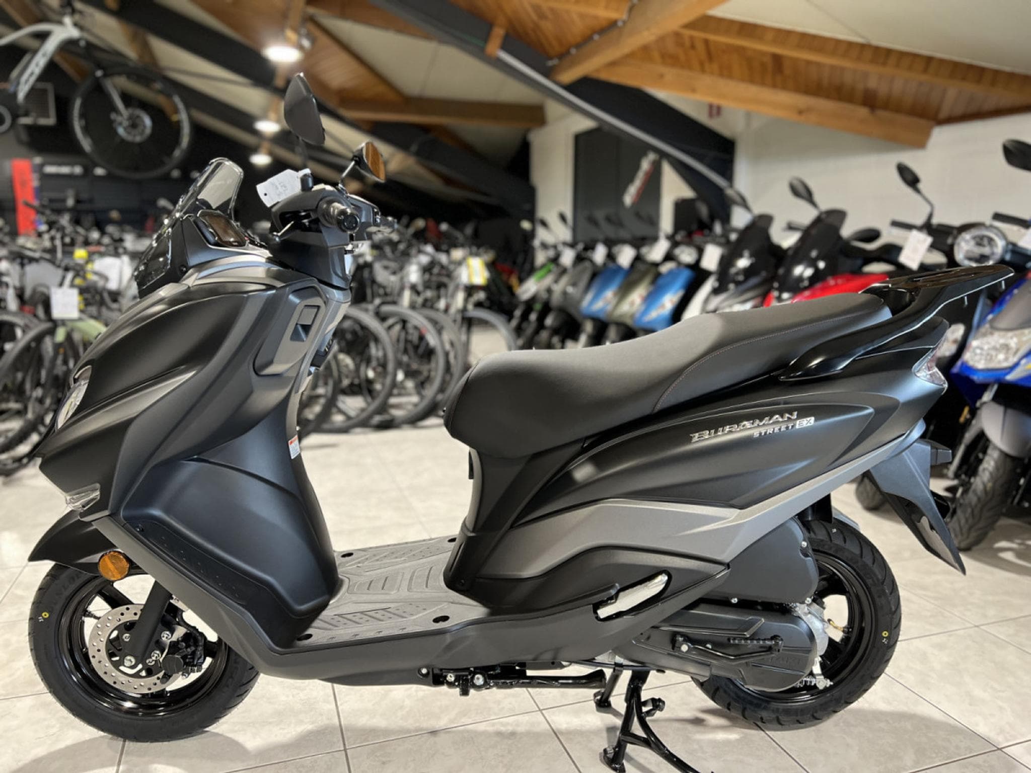 Suzuki Burgman 125 (2026) - Photo 5