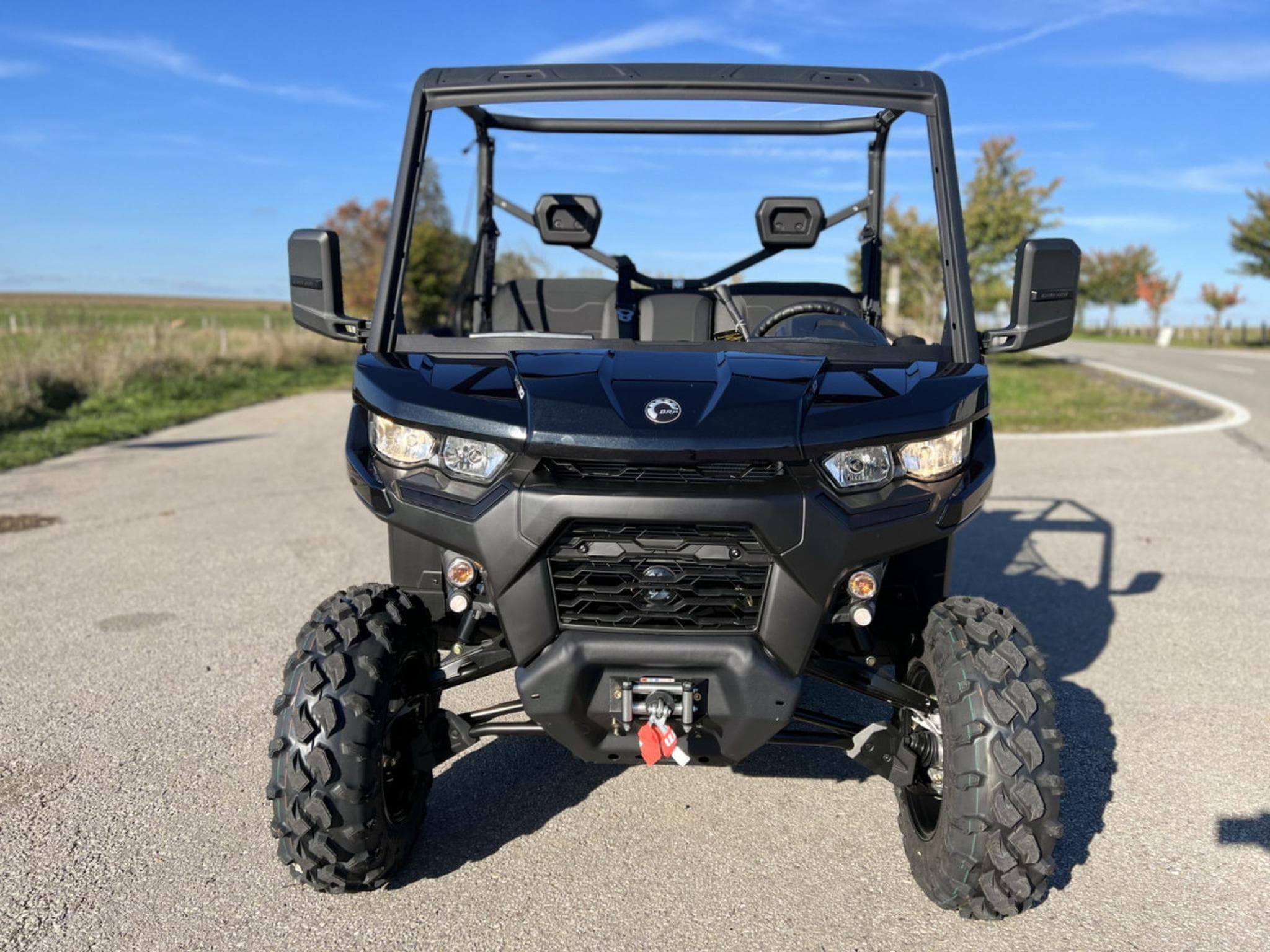 BRP Can-Am Traxter MY25 XU DPS  HD11 ABS T + 60 km/h noir (2026) - Photo 2