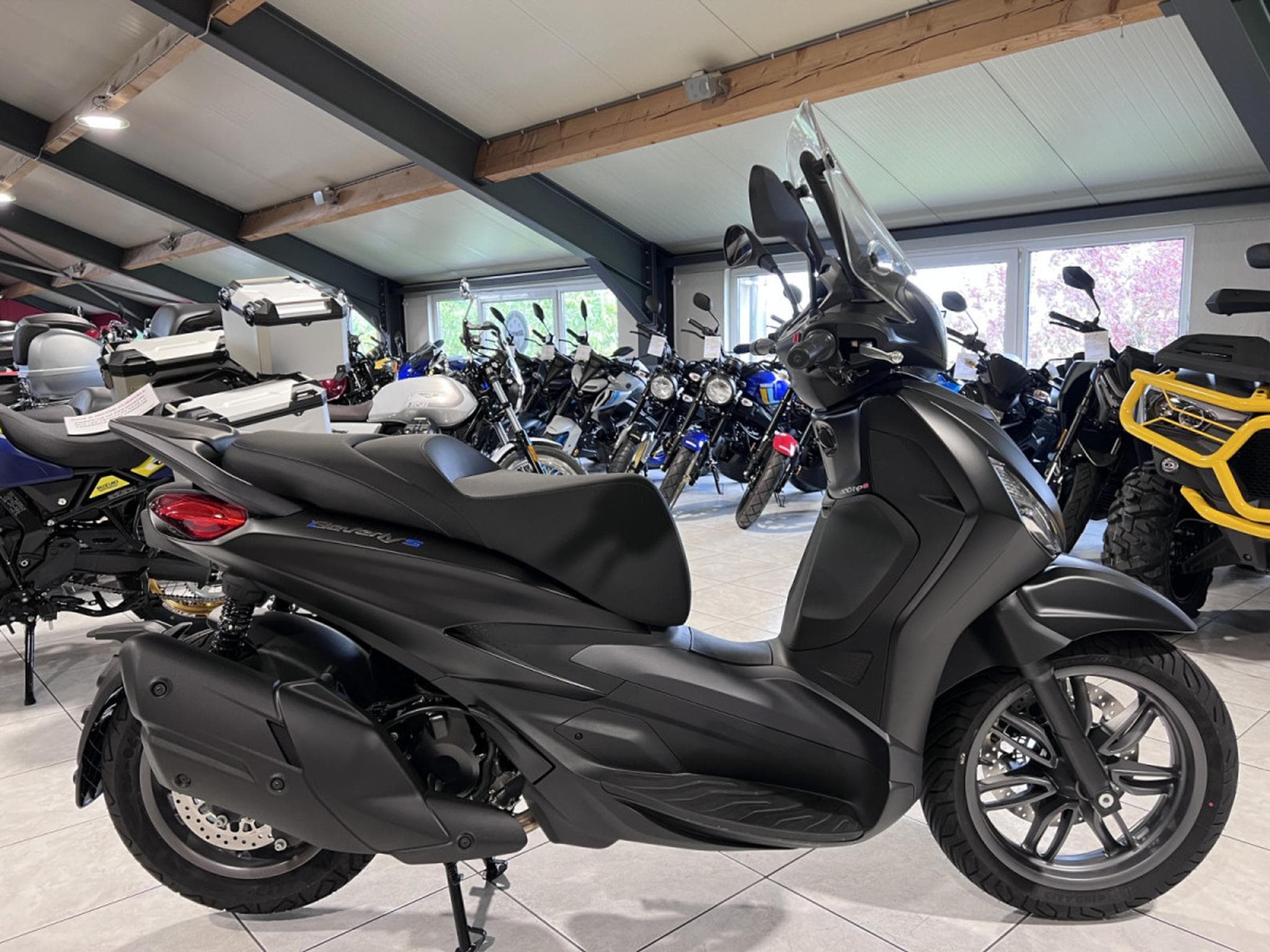 Piaggio Beverly S Nero Meteora (2026) - Foto 1