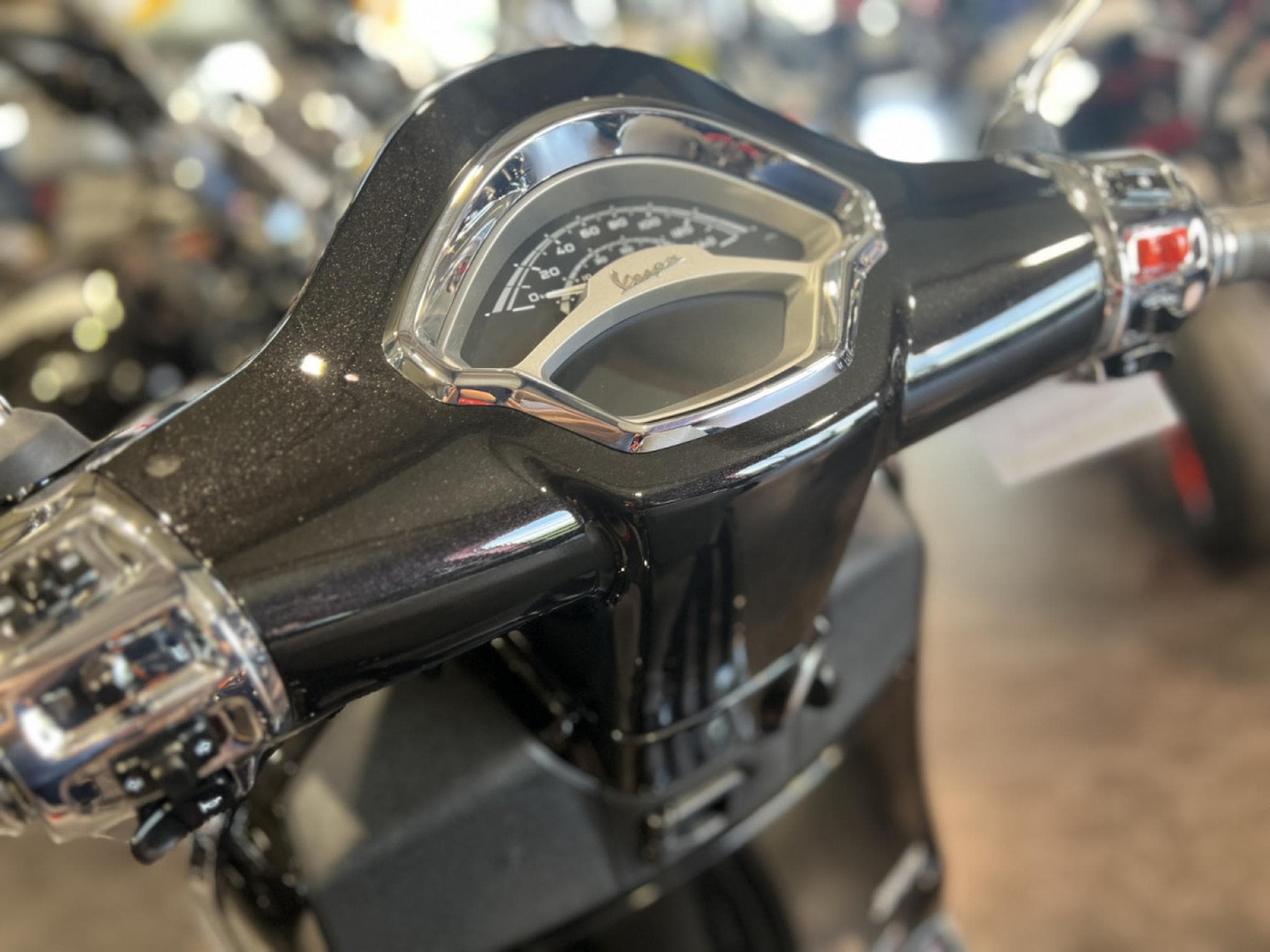 Vespa GTS 310 Classica (2026) - Photo 5