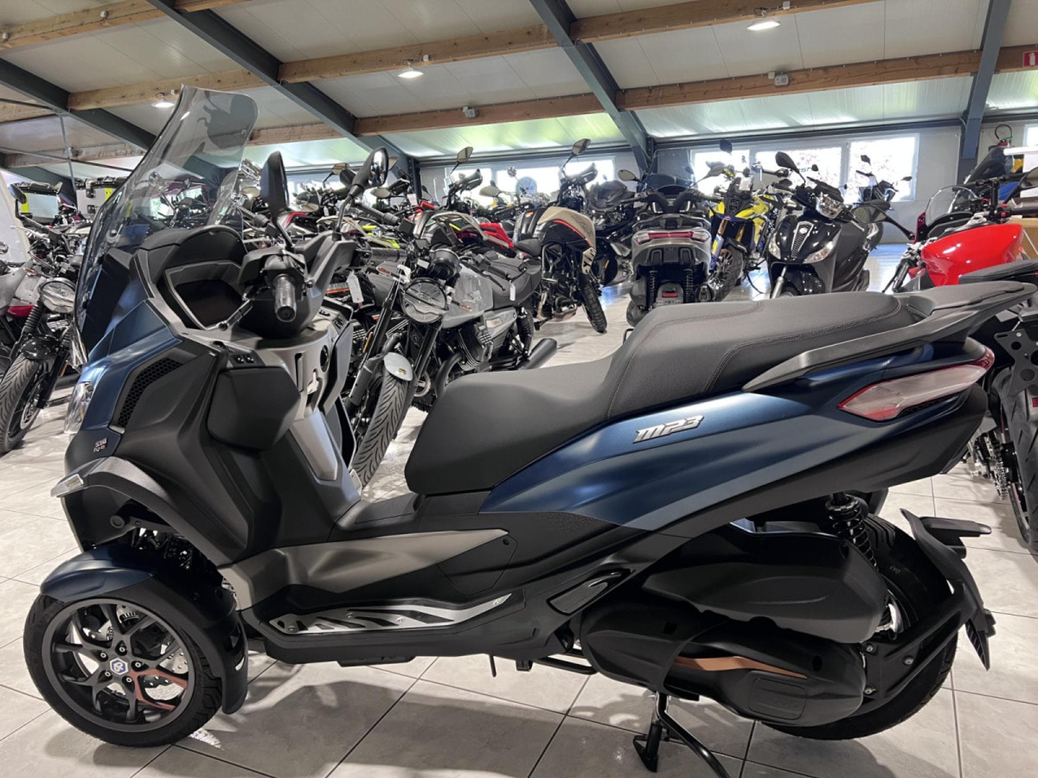 Piaggio MP3 (2026) - Photo 4