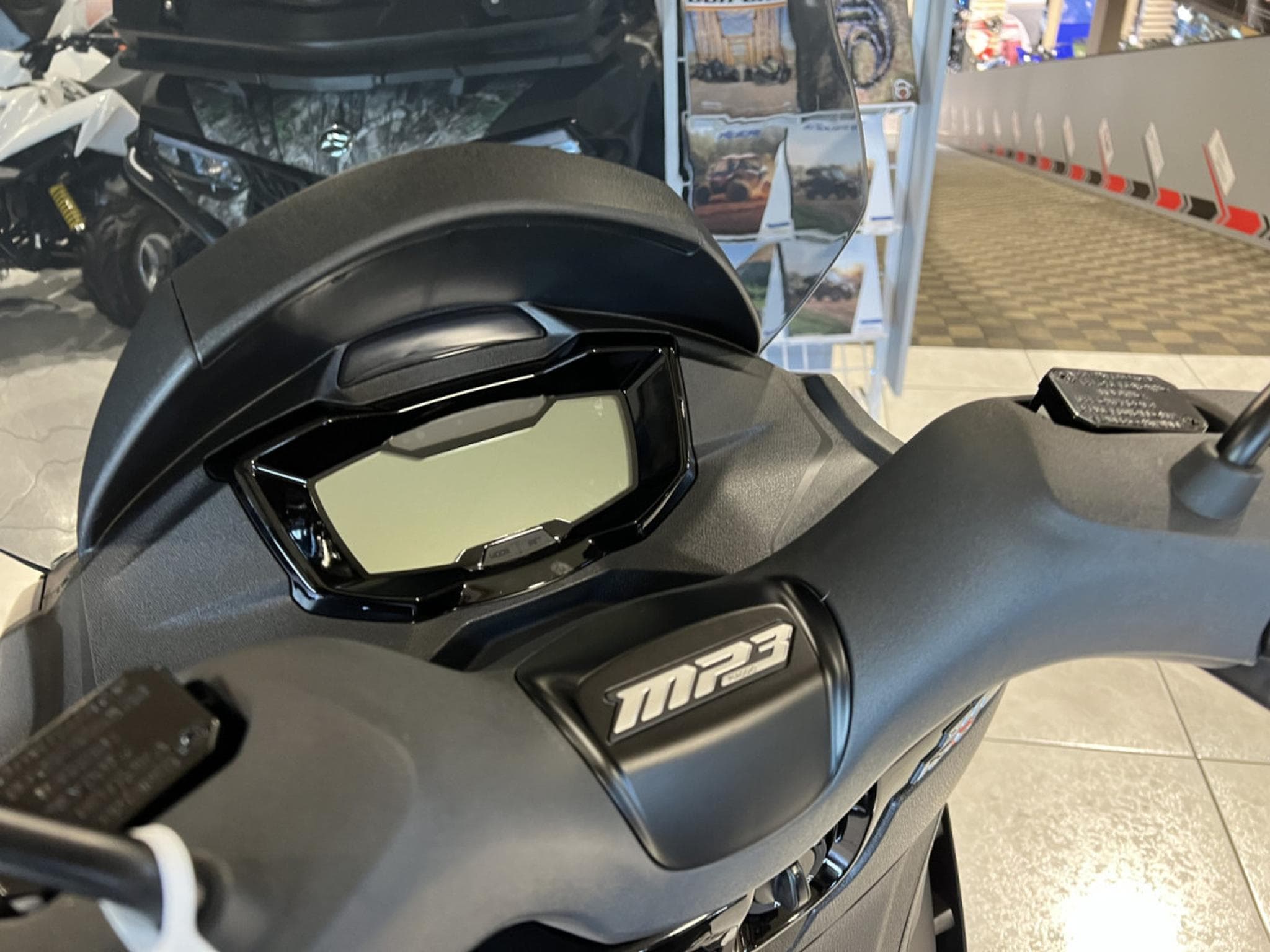 Piaggio MP3 310 SPORT (2026) - Photo 6