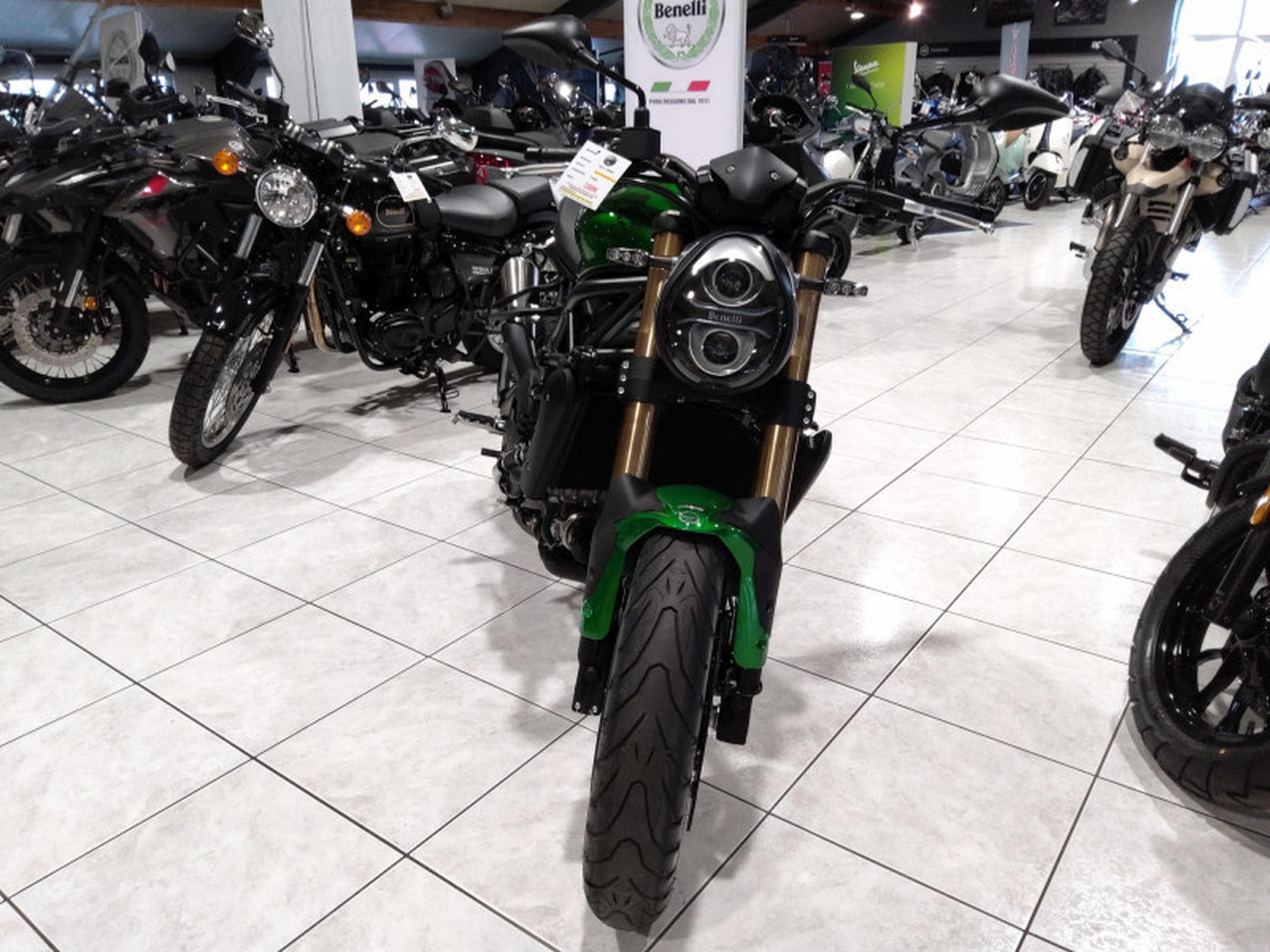 Benelli 752 S (2026) - Photo 2