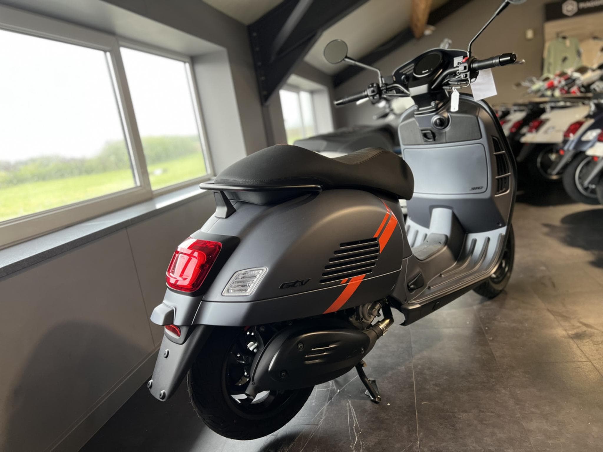 Vespa GTV 310 (2026) - Foto 3