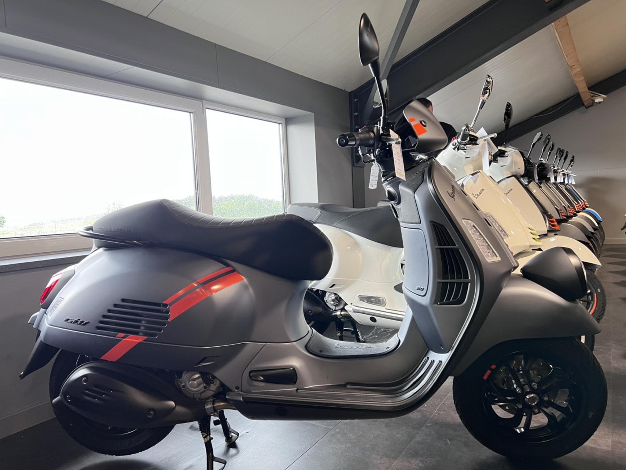 Vespa GTV 310 (2026) - Foto 1