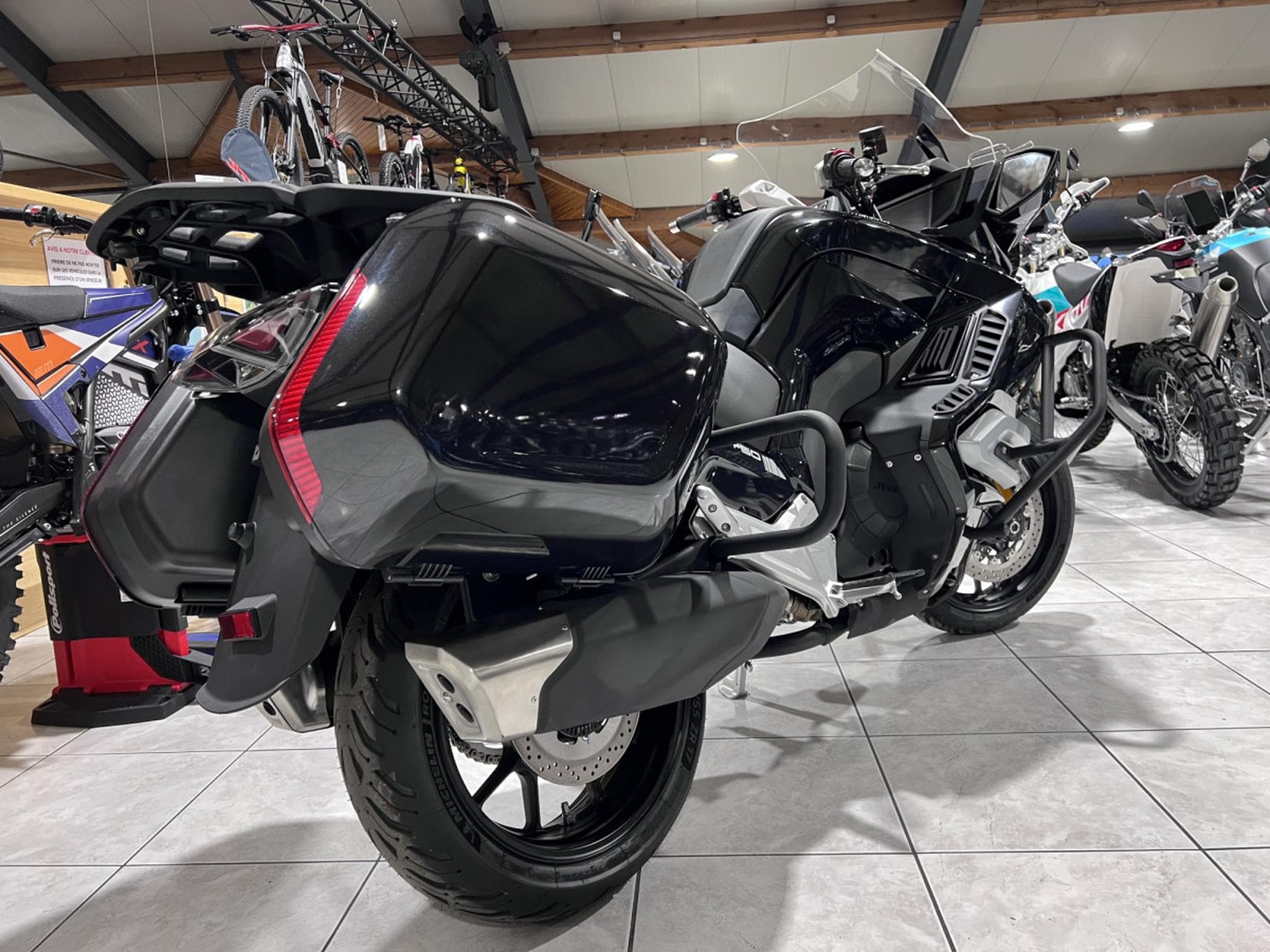 Mash GT750 (2026) - Photo 3