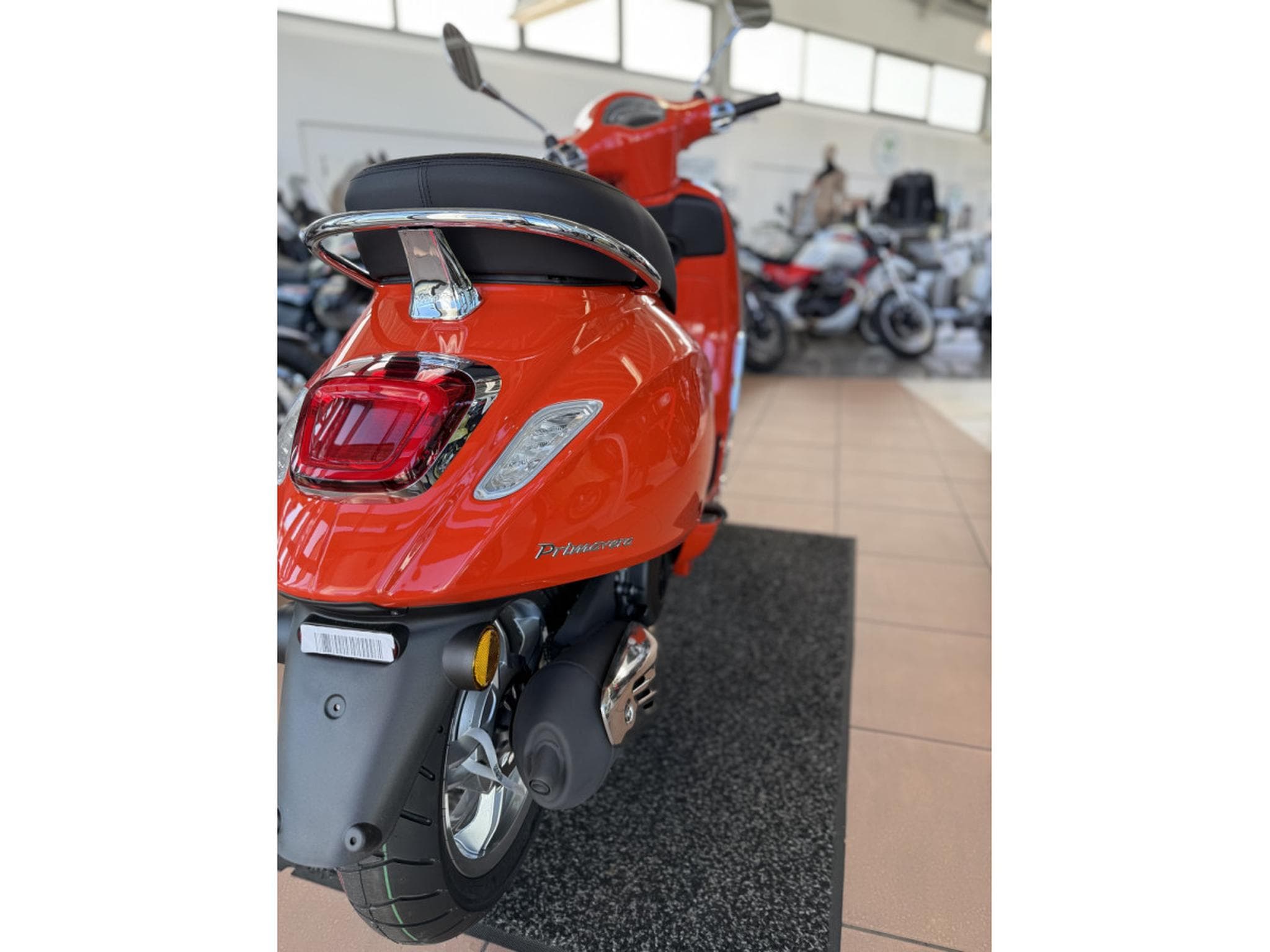 Vespa Primavera (2026) - Photo 3