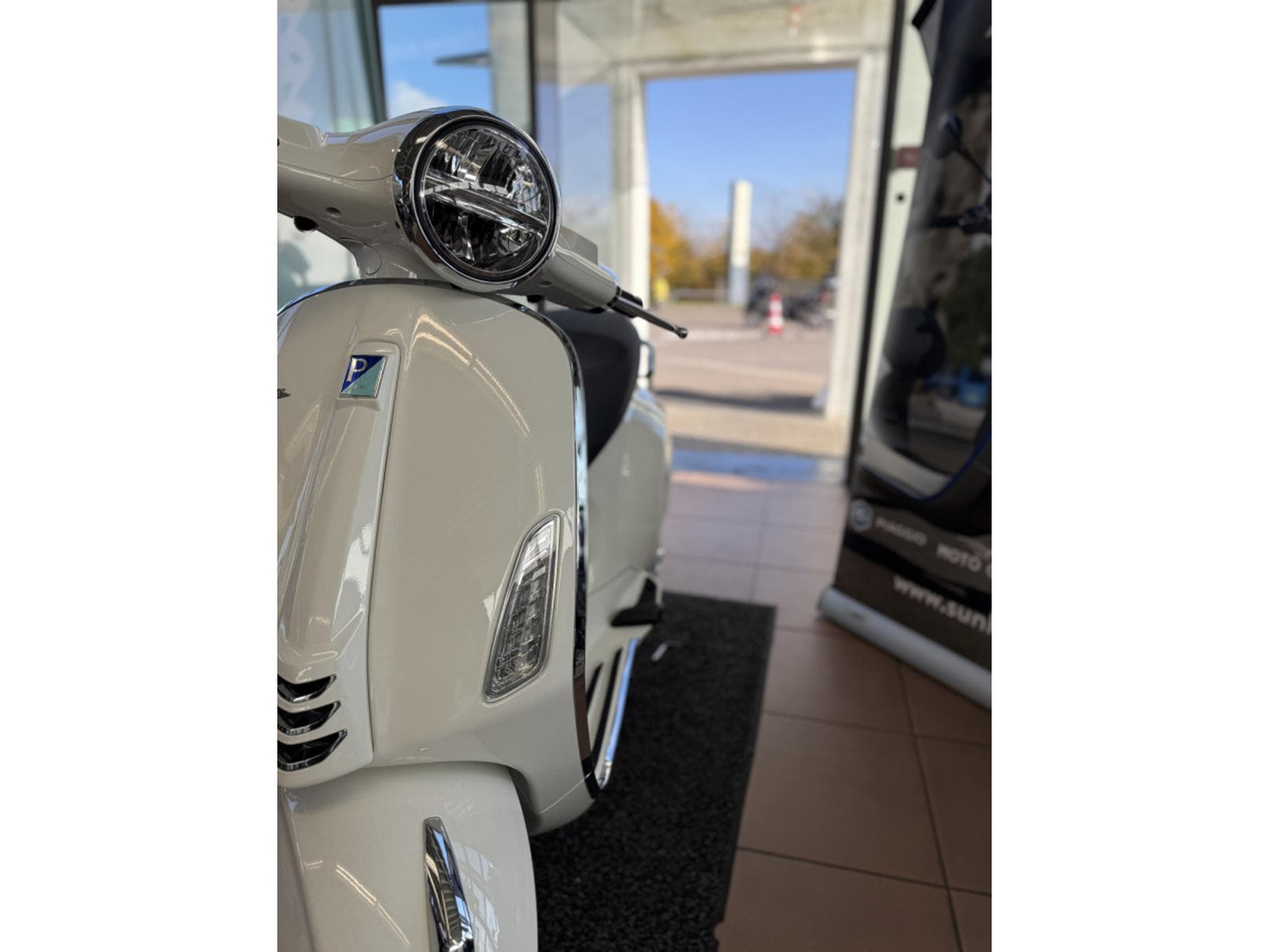 Vespa Primavera (2026) - Photo 8