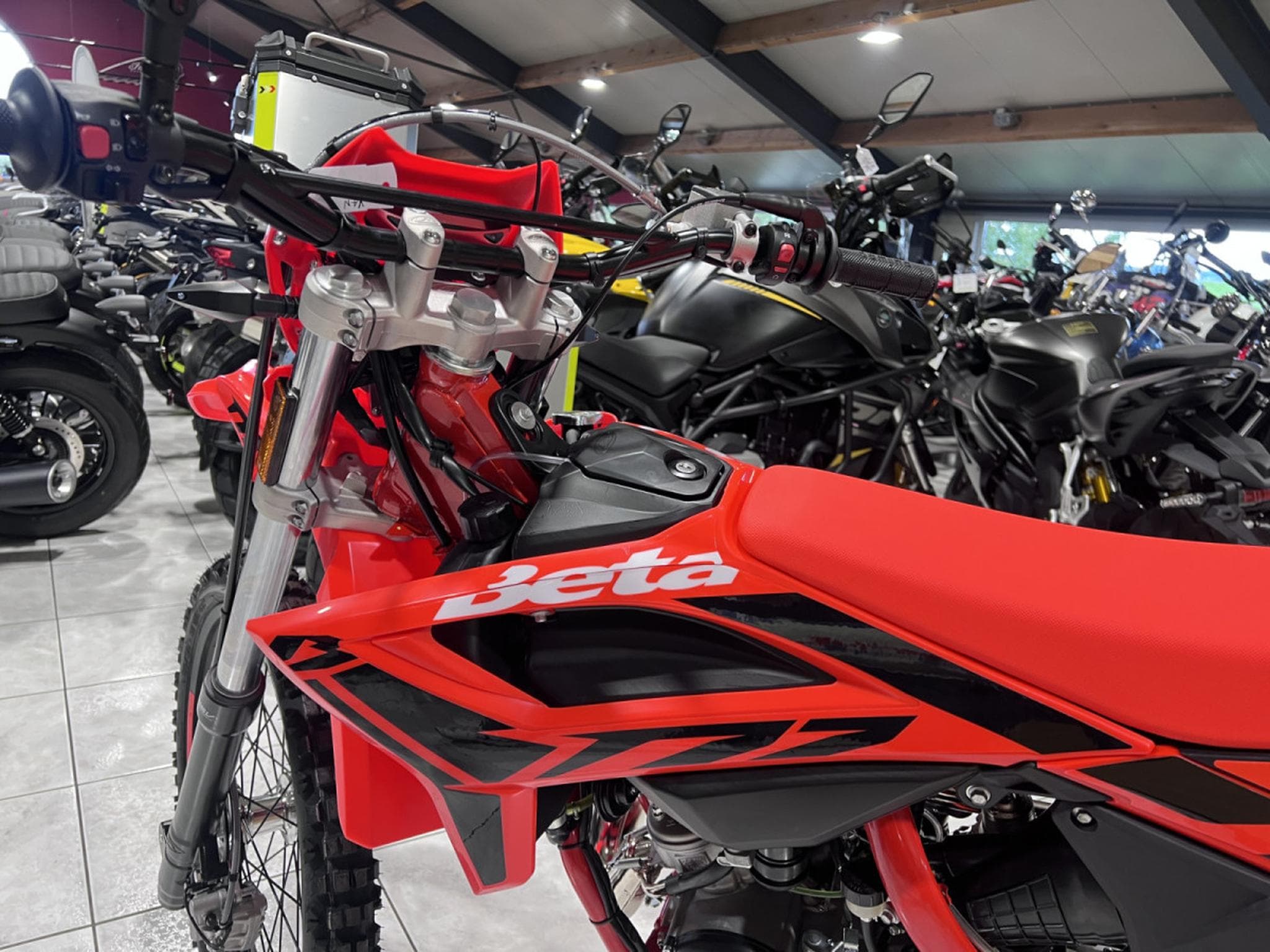 Beta R Enduro SPORT 2T (2026) - Photo 6