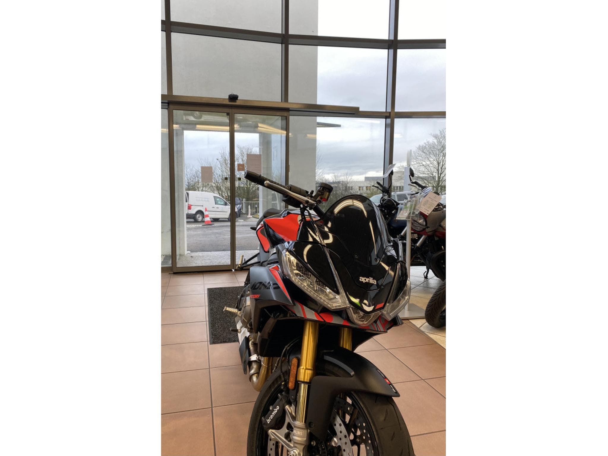 Aprilia Tuono 660 Factory (2026) - Foto 1