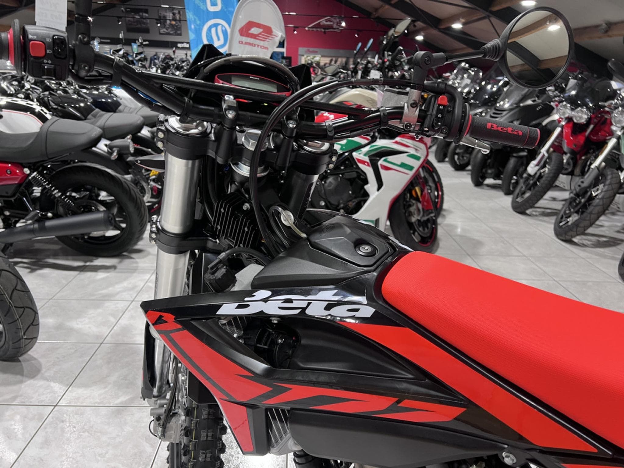 Beta RR 4T (2026) - Photo 6