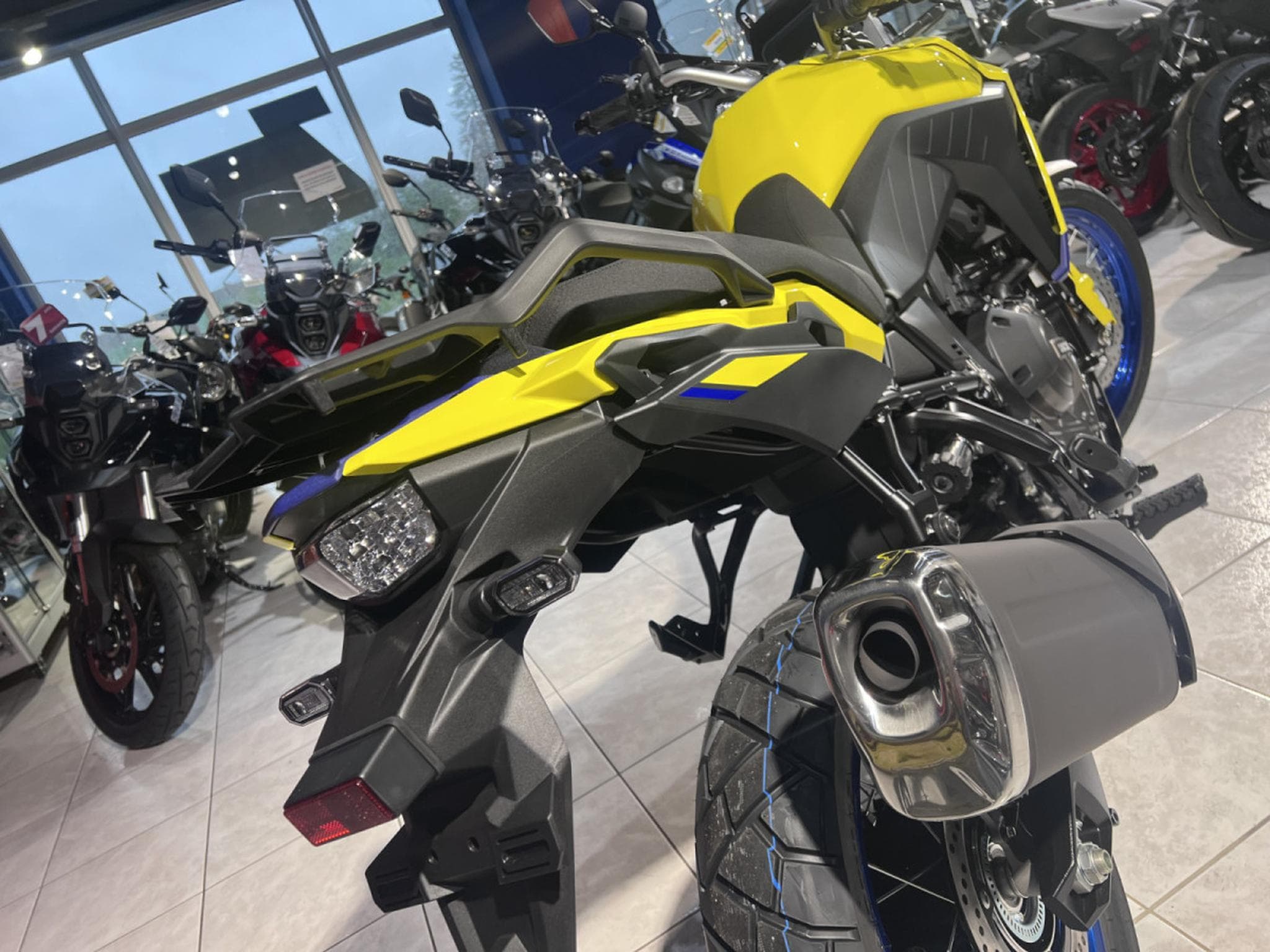 Suzuki V-Strom 800 (2026) - Photo 5