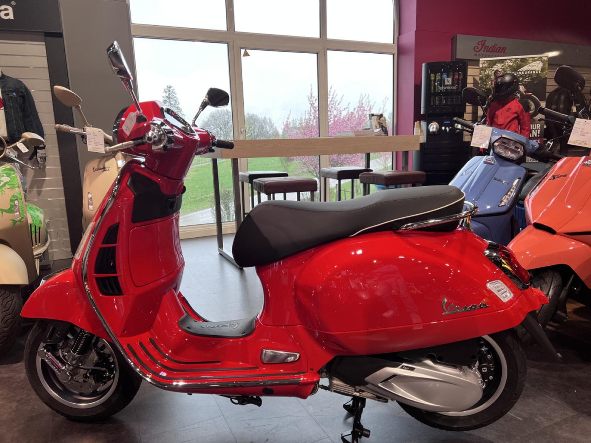Vespa GTS 310 (2026) - Foto 4