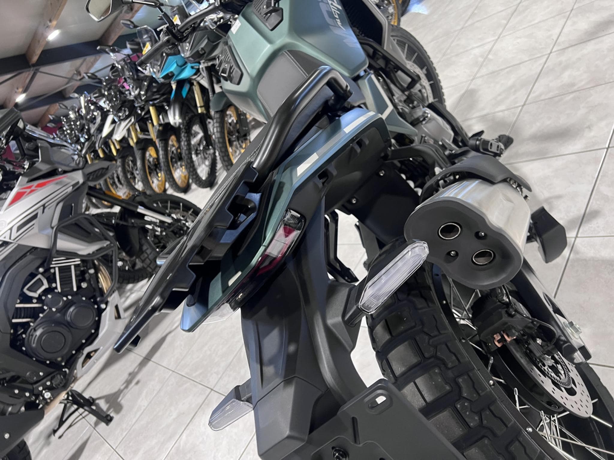 Moto Morini ALTRHIKE 450 (2026) - Photo 5
