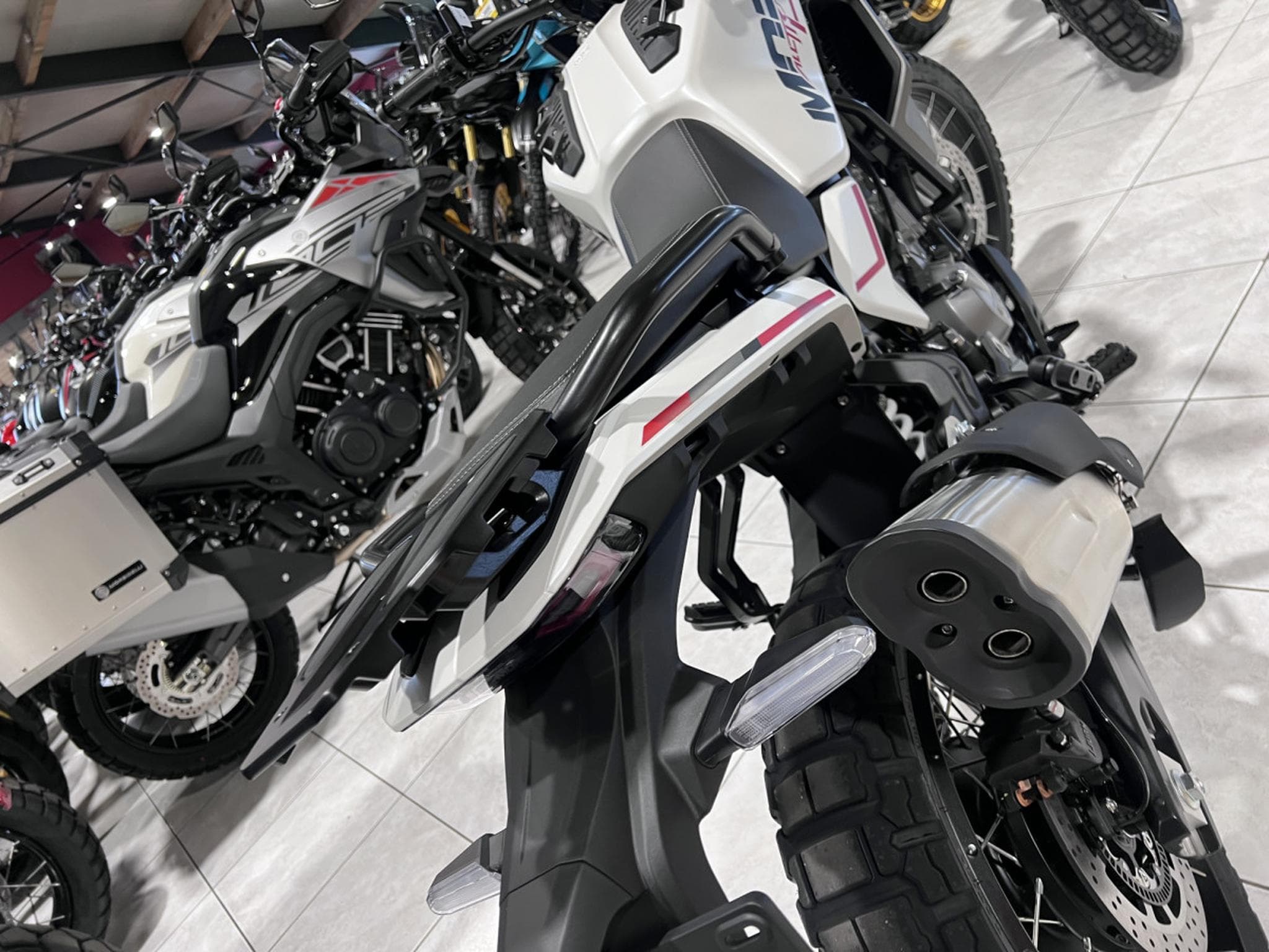 Moto Morini ALTRHIKE 450 (2026) - Photo 5