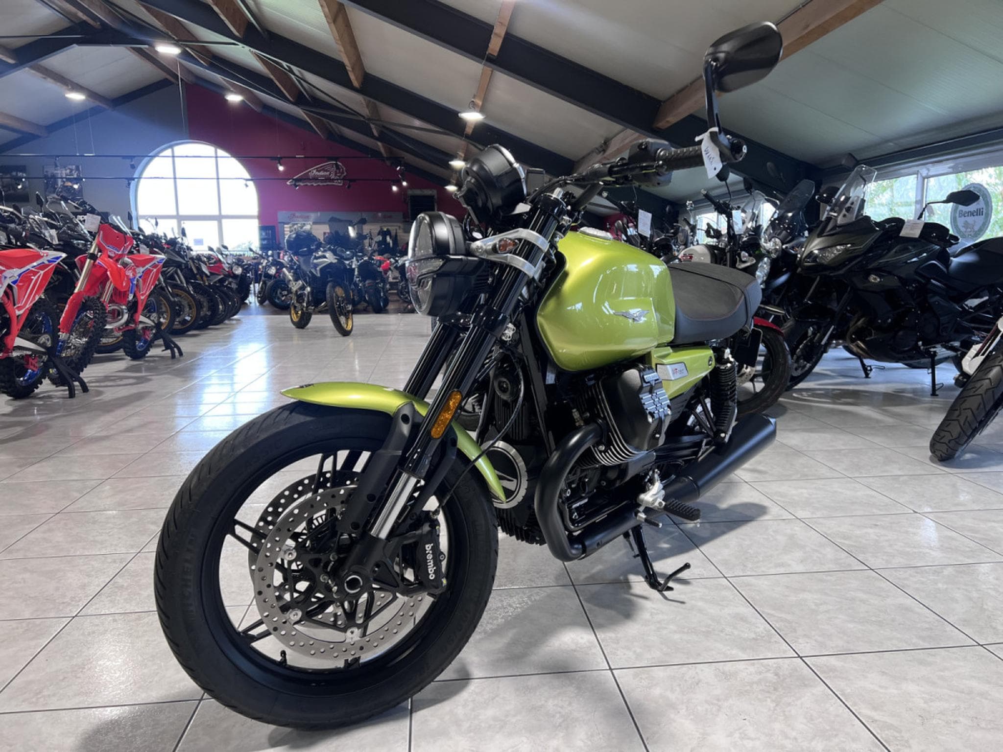 Moto Guzzi V7 SPORT (2026) - Photo 2