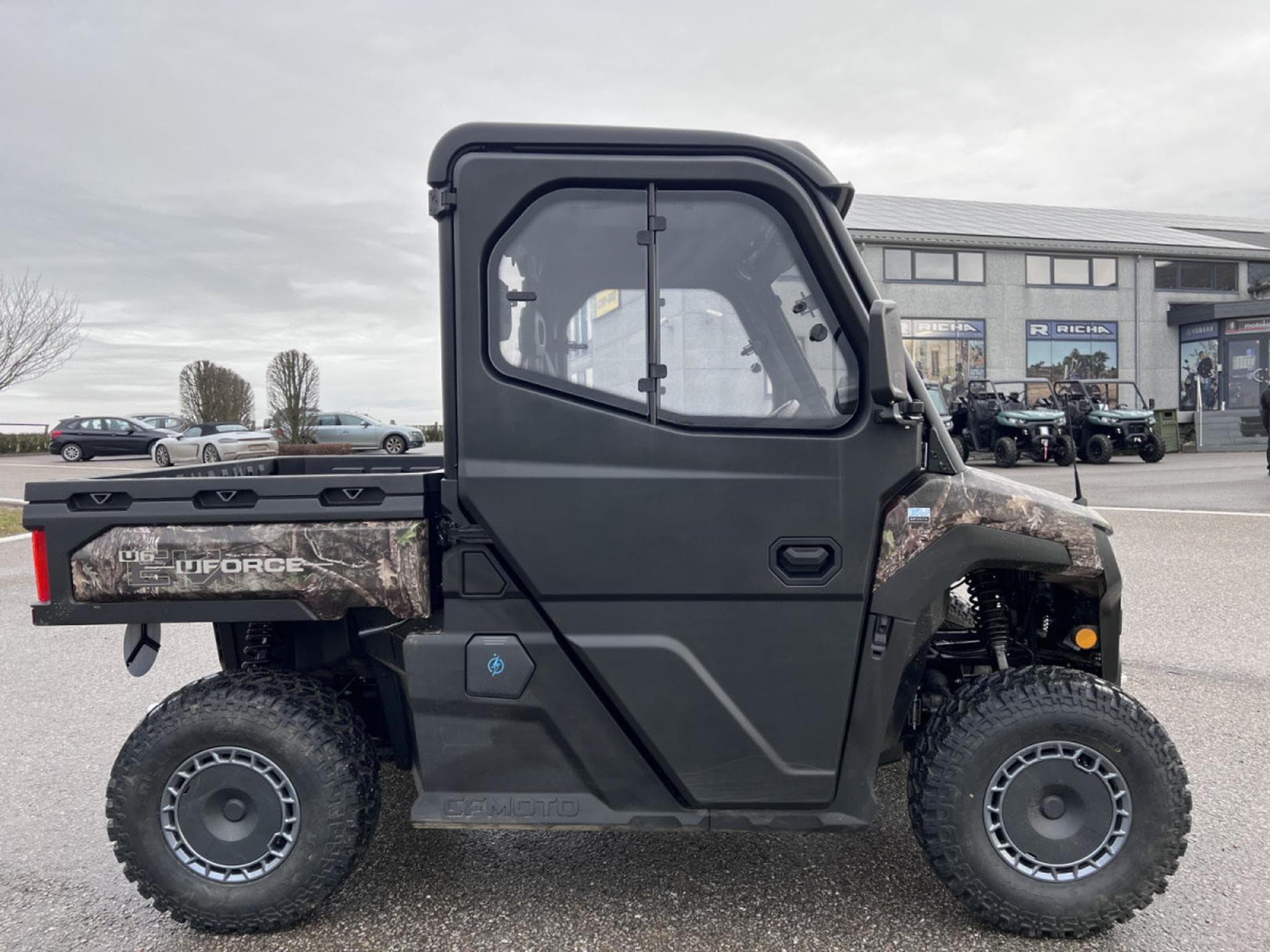 CF Moto EV UForce 600 Off Road L7 Full cabine glass  60 km/h autonomie + 100 Km (2026) - Photo 1