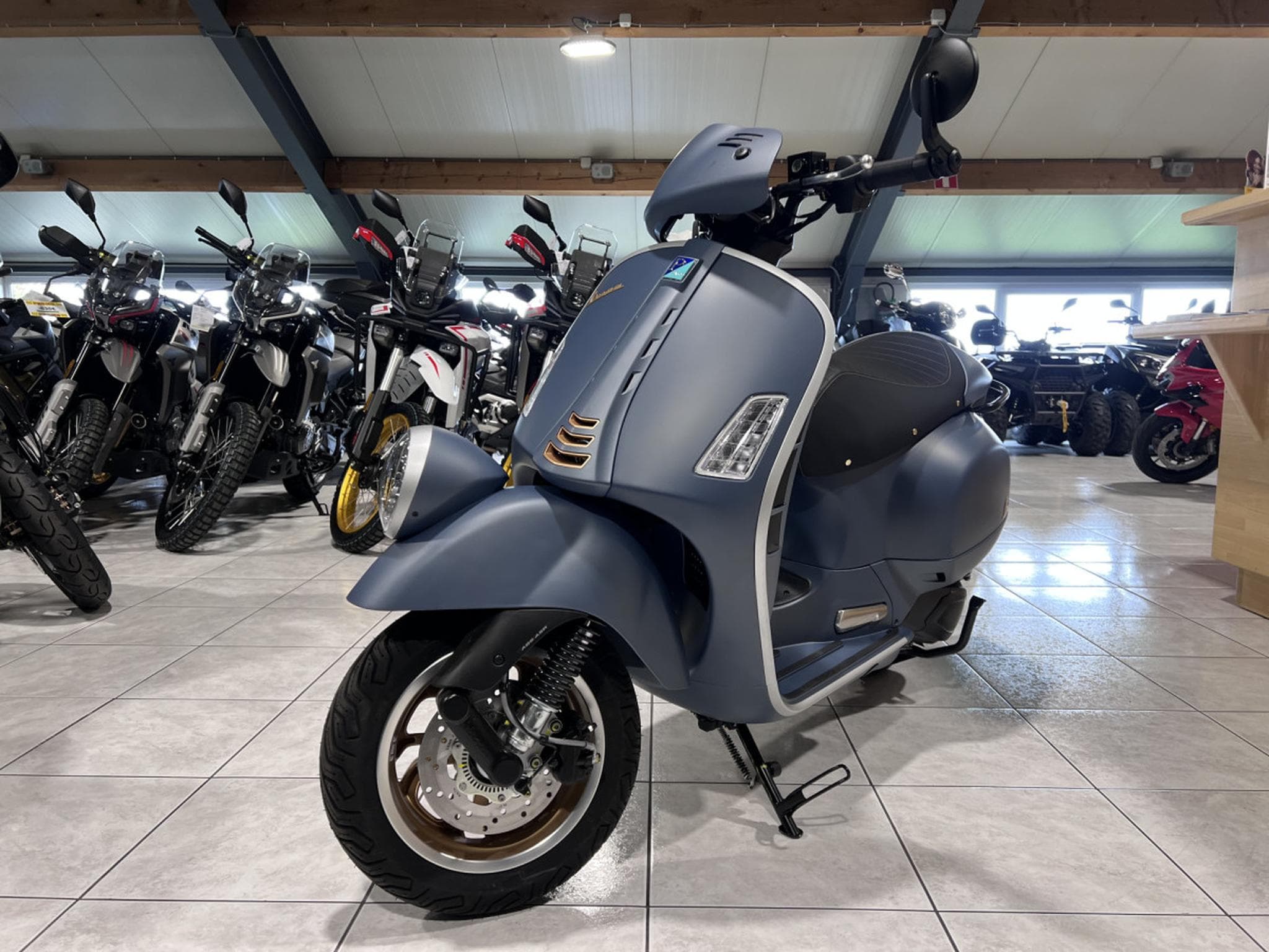 Vespa GTV 310 Officina 8 (2026) - Photo 3