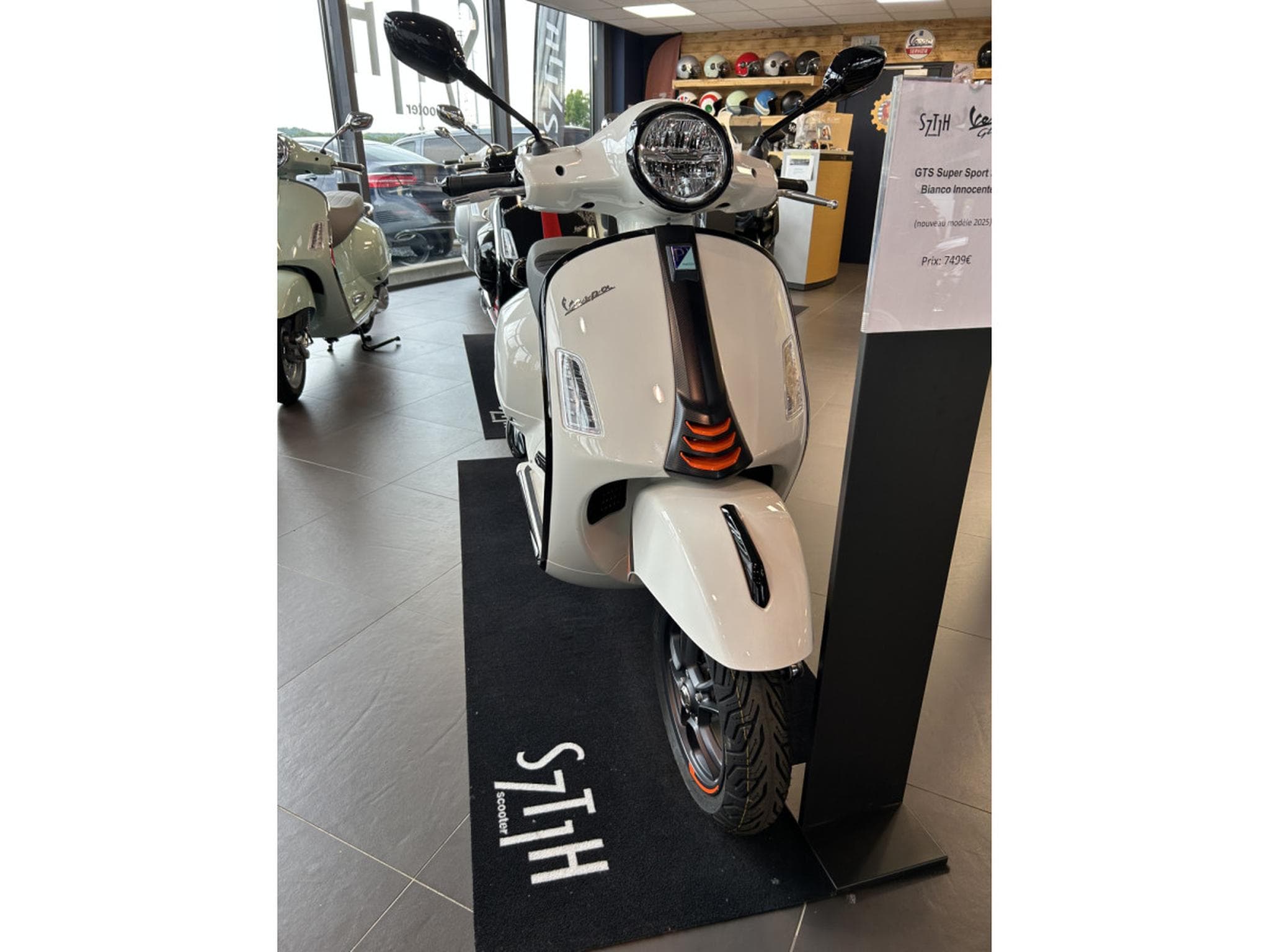 Vespa GTS Super Sport 310 125 (2026) - Photo 3