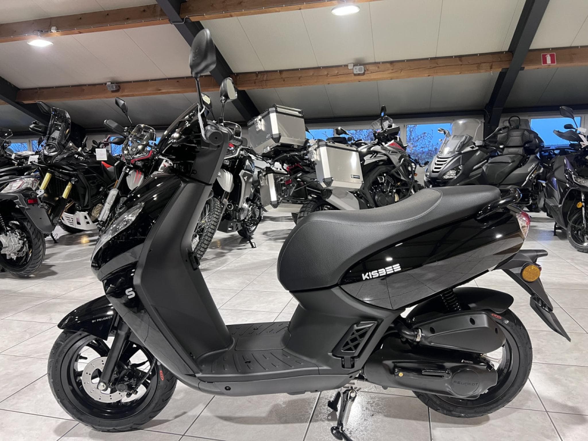 Peugeot Kisbee CL A   25 km/h (2026) - Foto 4